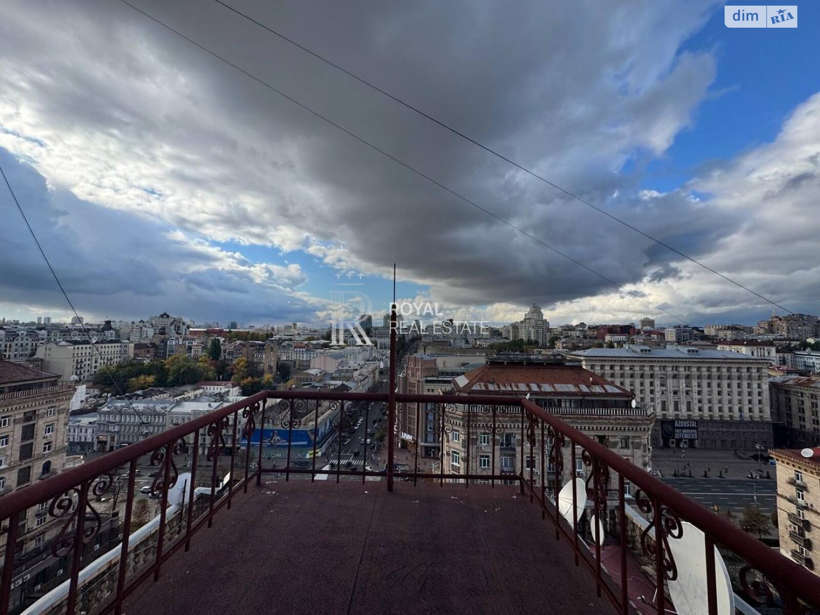 Аренда офисного помещения в Киеве, Крещатик улица, помещений - 4, этаж - 8 фото 1 Аренда офисного помещения в Киеве, Крещатик улица, помещений - 4, этаж - 8 фото 1