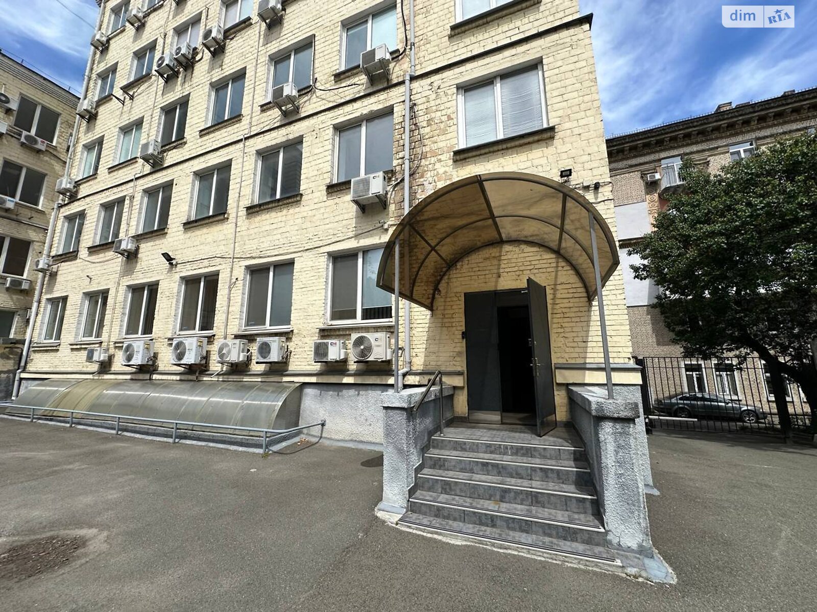Аренда офисного помещения в Киеве, Бехтеревский переулок 4, помещений - 7, этаж - 5 фото 1 Аренда офисного помещения в Киеве, Бехтеревский переулок 4, помещений - 7, этаж - 5 фото 1