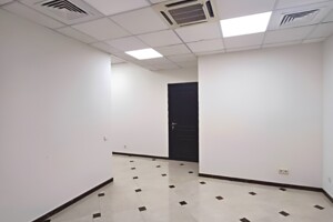 Аренда офисного помещения в Киеве, Сечевых Стрельцов (Артема) улица, помещений -, этаж - 3 фото 2
