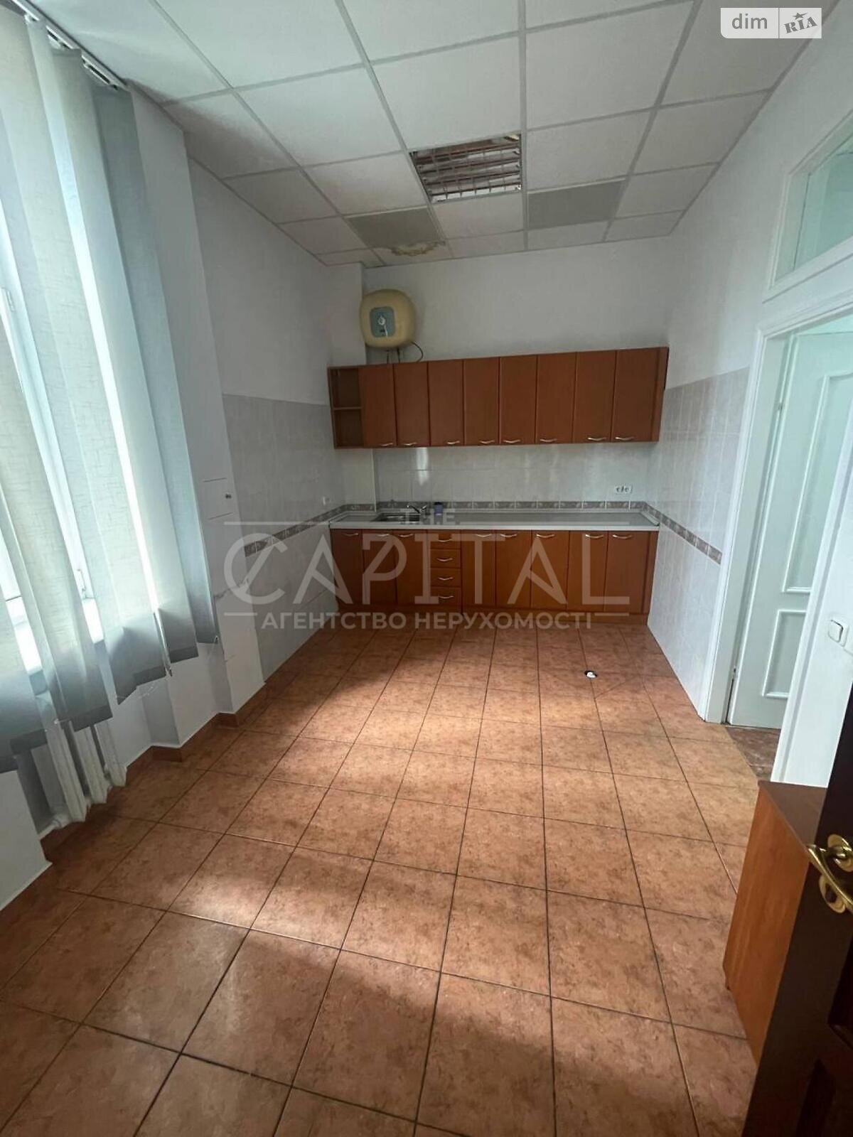 Оренда офісного приміщення в Києві, Січових Стрільців (Артема) вулиця 77, приміщень - 6, поверх - 3 фото 1