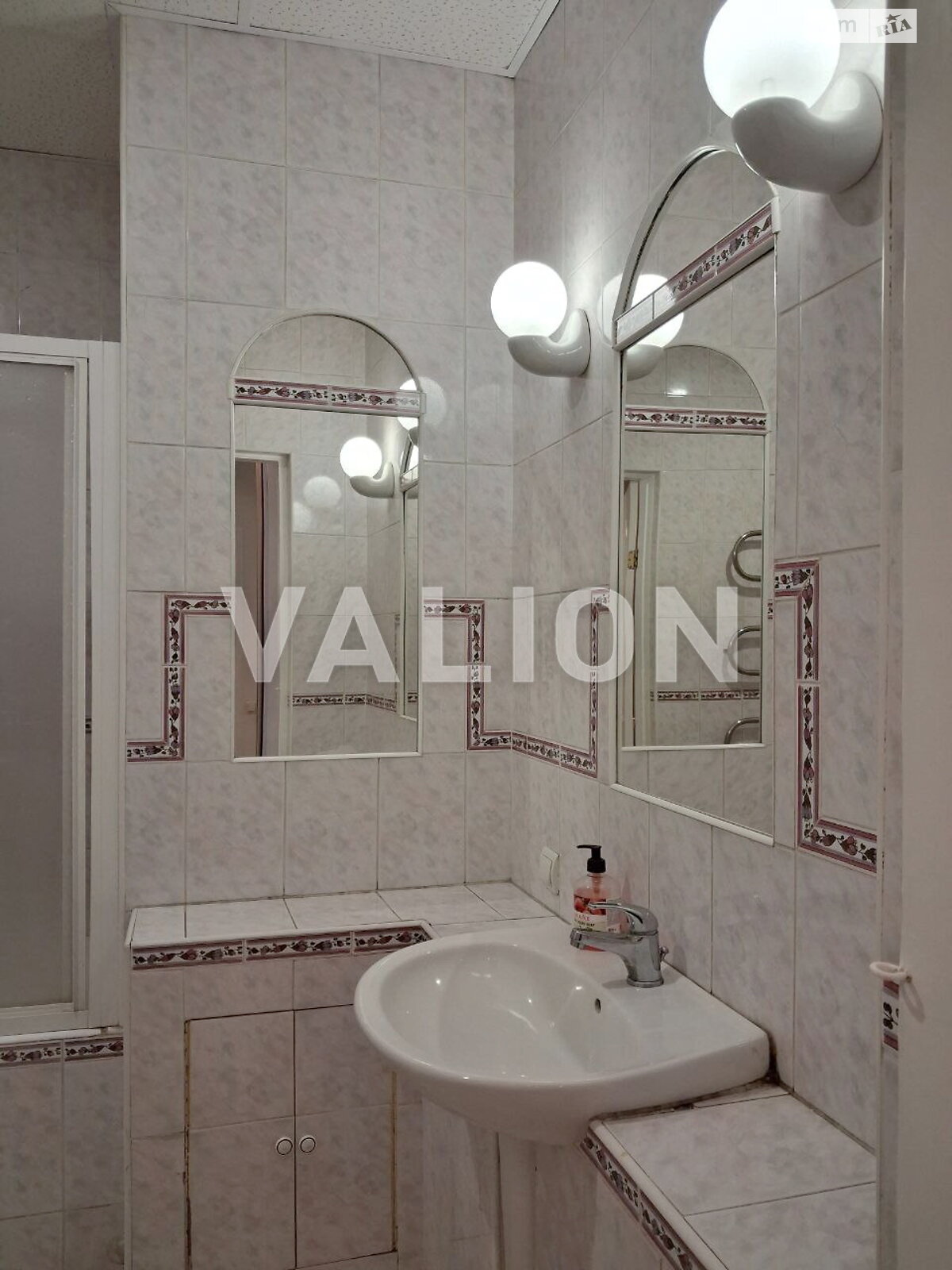 Аренда офисного помещения в Киеве, Сечевых Стрельцов (Артема) улица 10, помещений -, этаж - 4 фото 1 Аренда офисного помещения в Киеве, Сечевых Стрельцов (Артема) улица 10, помещений -, этаж - 4 фото 1