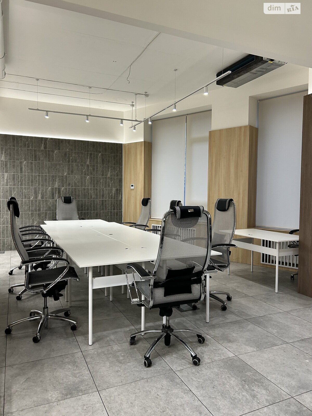 Аренда офисного помещения в Киеве, Сечевых Стрельцов (Артема) улица 44А, помещений - 5, этаж - 2 фото 1