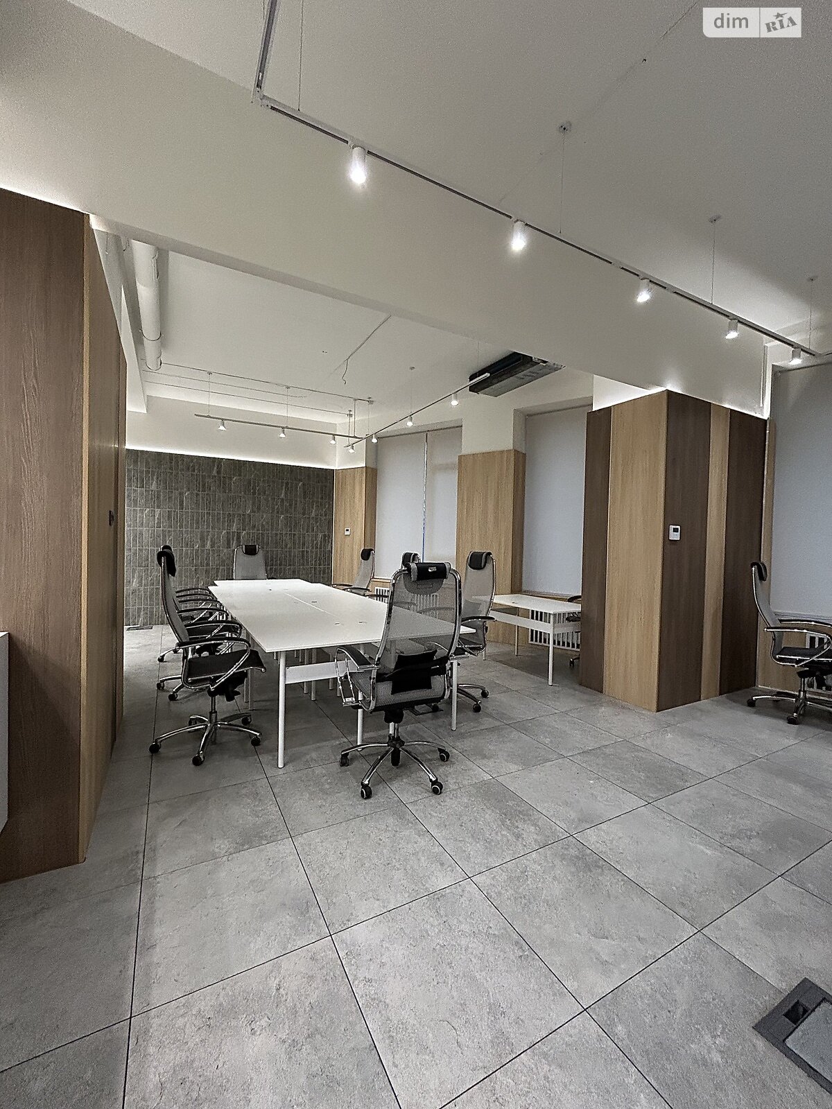 Аренда офисного помещения в Киеве, Сечевых Стрельцов (Артема) улица 44А, помещений - 5, этаж - 2 фото 1