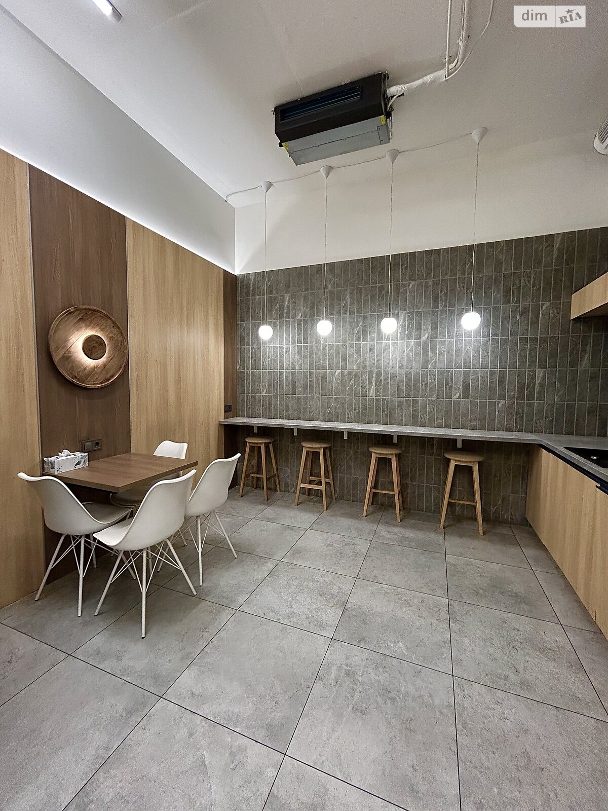 Аренда офисного помещения в Киеве, Сечевых Стрельцов (Артема) улица 44А, помещений - 5, этаж - 2 фото 1