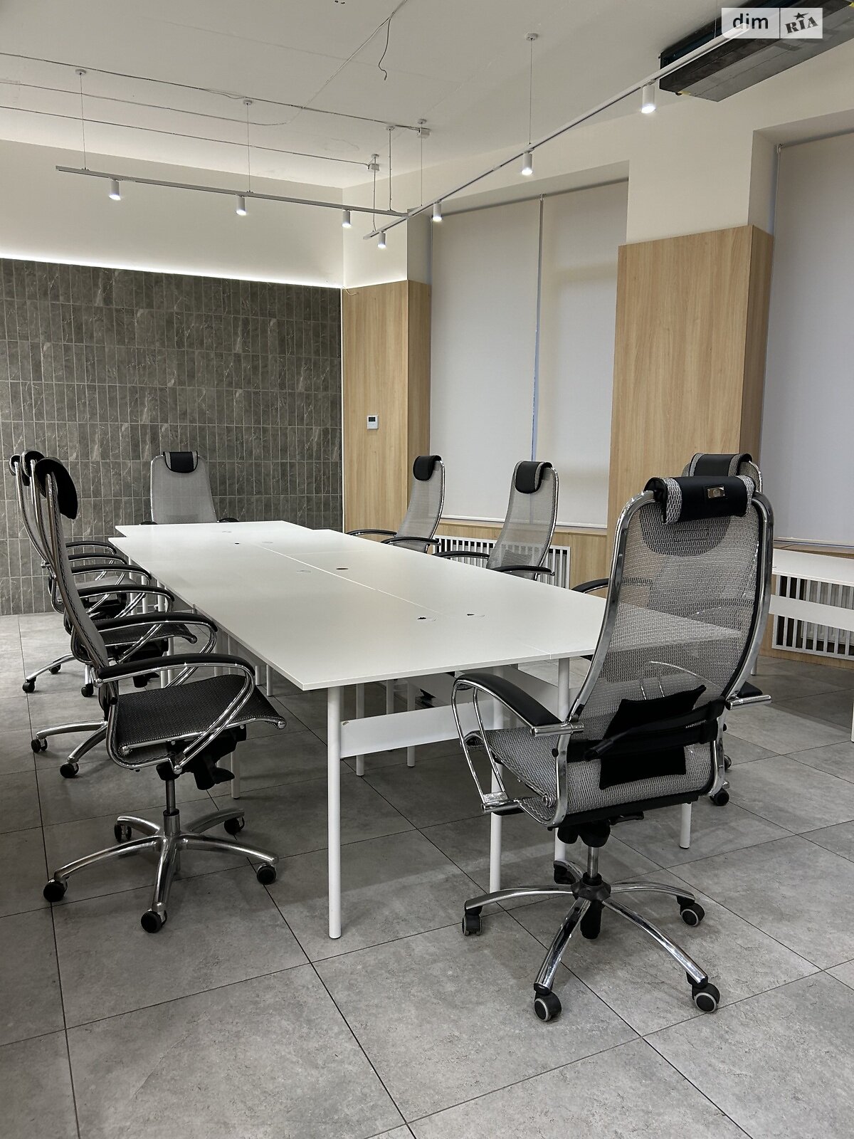 Аренда офисного помещения в Киеве, Сечевых Стрельцов (Артема) улица 44А, помещений - 5, этаж - 2 фото 1