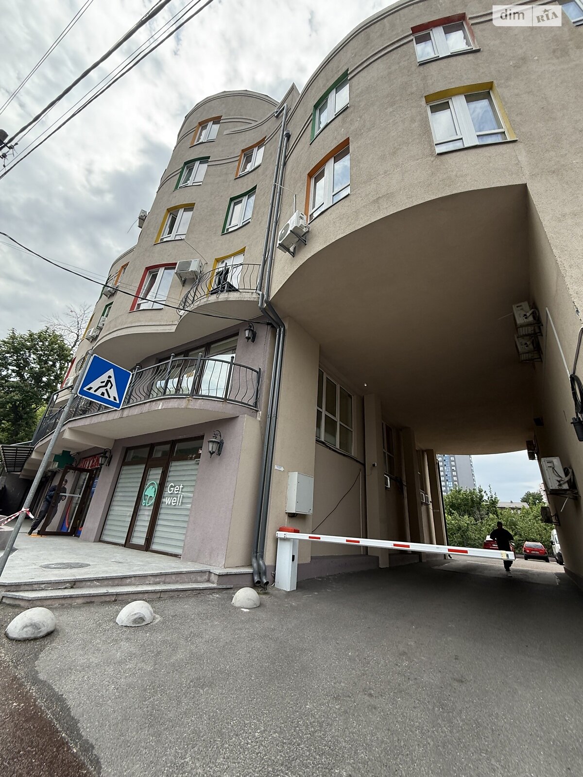 Оренда офісного приміщення в Києві, Вознесенський (Смирнова-Ласточкина) узвіз 23А, приміщень - 1, поверх - 4 фото 1 Оренда офісного приміщення в Києві, Вознесенський (Смирнова-Ласточкина) узвіз 23А, приміщень - 1, поверх - 4 фото 1