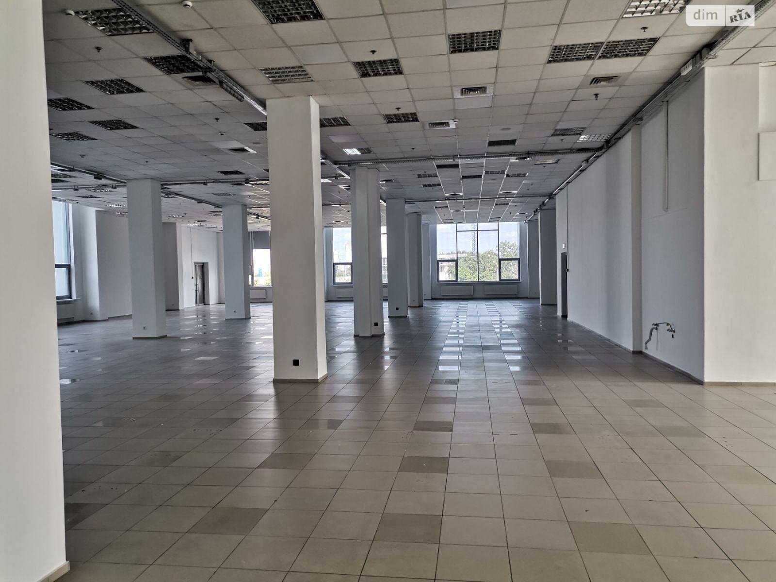 Оренда офісного приміщення в Києві, Степана Бандери проспект 16Б, приміщень - 4, поверх - 2 фото 1 Оренда офісного приміщення в Києві, Степана Бандери проспект 16Б, приміщень - 4, поверх - 2 фото 1
