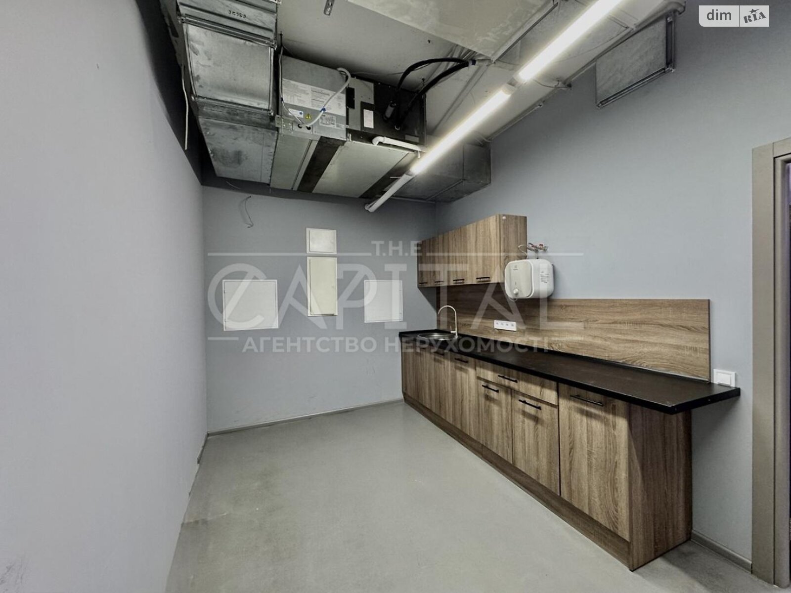 Аренда офисного помещения в Киеве, Леси Украинки бульвар 23Б, помещений - 10, этаж - 3 фото 1 Аренда офисного помещения в Киеве, Леси Украинки бульвар 23Б, помещений - 10, этаж - 3 фото 1