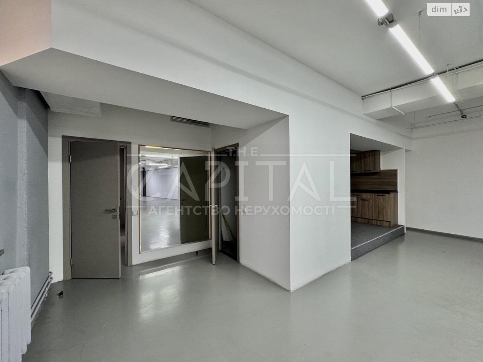 Аренда офисного помещения в Киеве, Леси Украинки бульвар 23Б, помещений - 10, этаж - 3 фото 1 Аренда офисного помещения в Киеве, Леси Украинки бульвар 23Б, помещений - 10, этаж - 3 фото 1