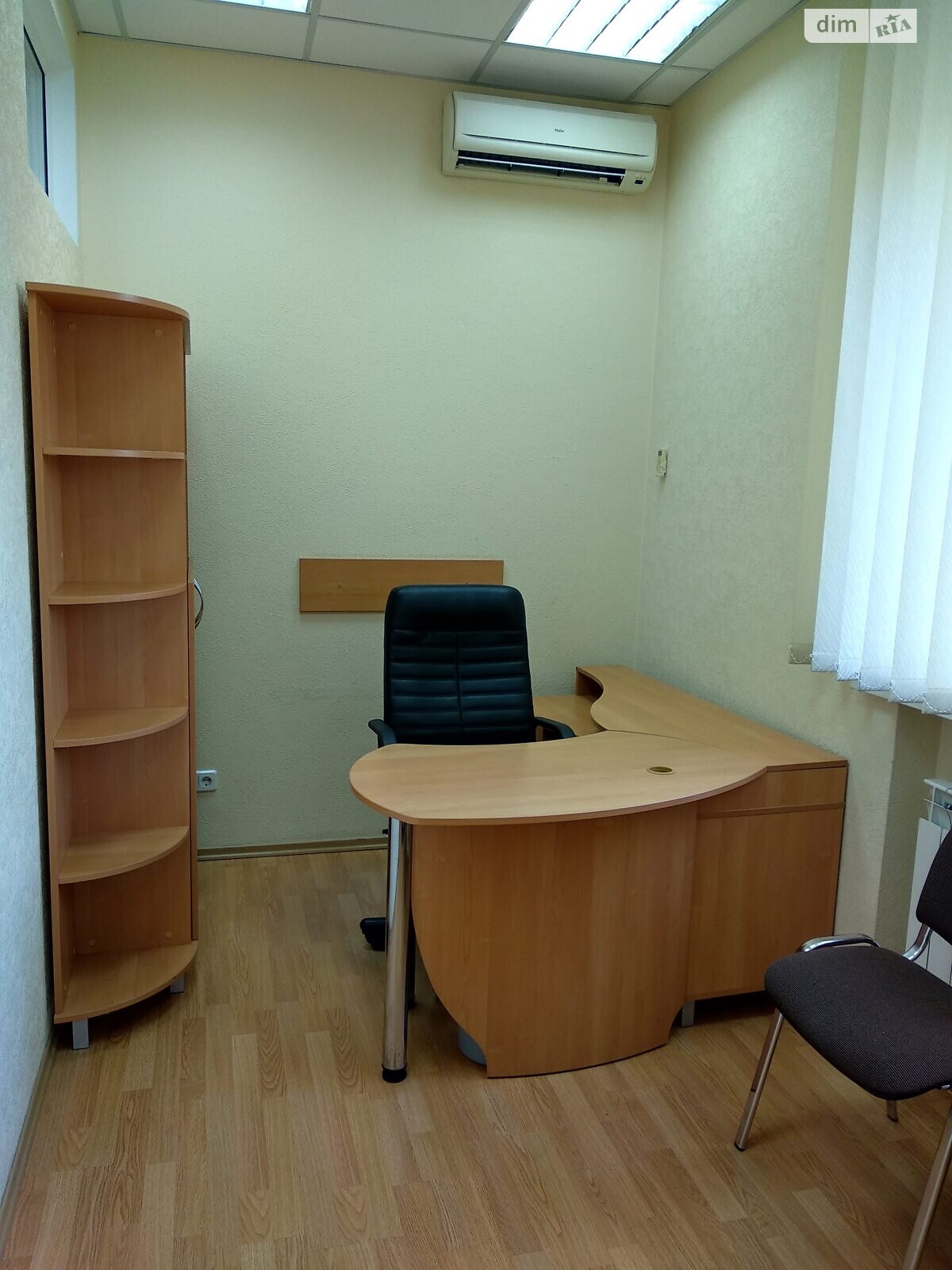 Аренда офисного помещения в Киеве, Митрополита Андрея Шептицкого улица 12, помещений - 3, этаж - 1 фото 1