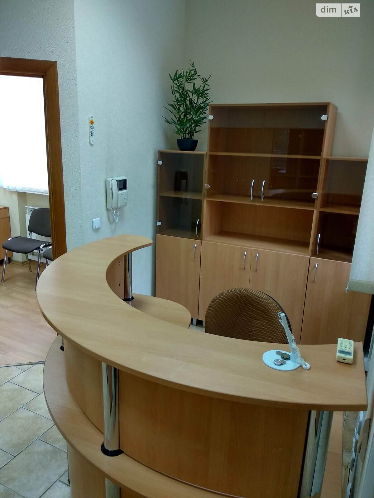 Аренда офисного помещения в Киеве, Митрополита Андрея Шептицкого улица 12, помещений - 3, этаж - 1 фото 1