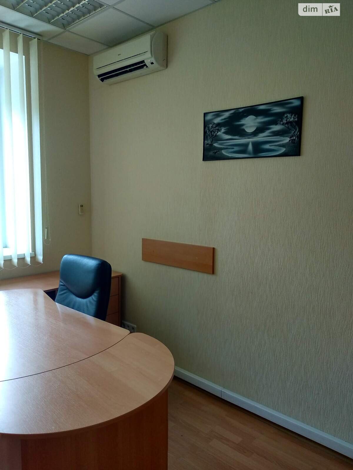 Аренда офисного помещения в Киеве, Митрополита Андрея Шептицкого улица 12, помещений - 3, этаж - 1 фото 1
