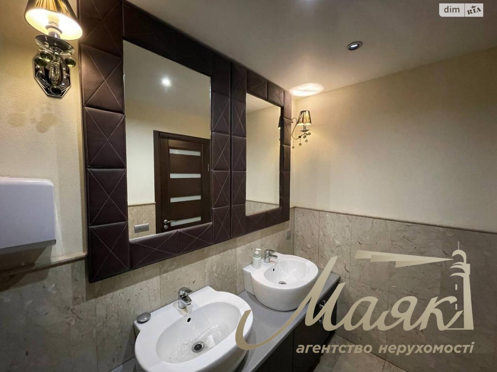 Аренда офисного помещения в Киеве, Раисы Окипной улица 4, помещений - 5, этаж - 9 фото 1 Аренда офисного помещения в Киеве, Раисы Окипной улица 4, помещений - 5, этаж - 9 фото 1