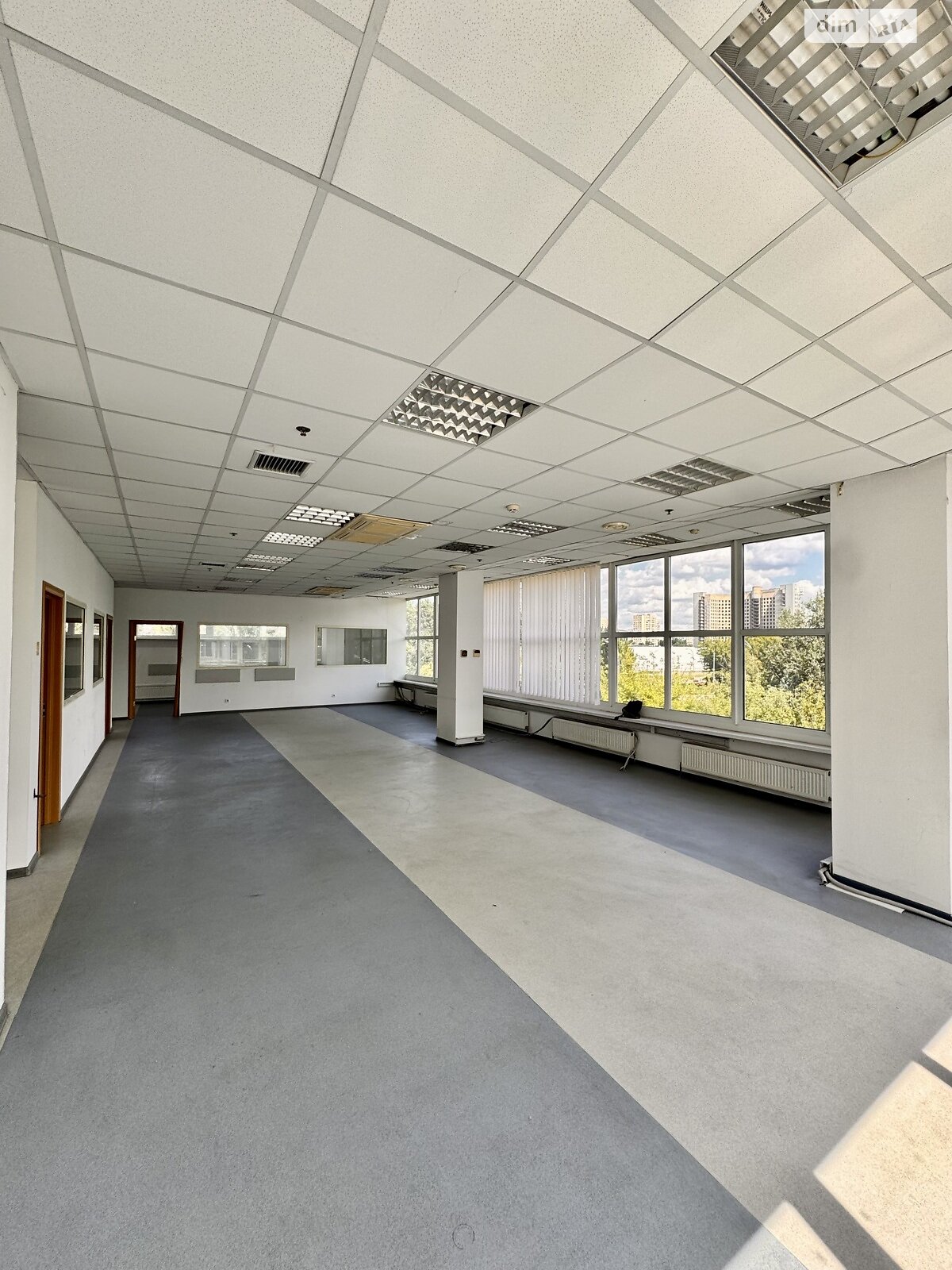 Аренда офисного помещения в Киеве, Раисы Окипной улица 8Б, помещений - 13, этаж - 4 фото 1 Аренда офисного помещения в Киеве, Раисы Окипной улица 8Б, помещений - 13, этаж - 4 фото 1