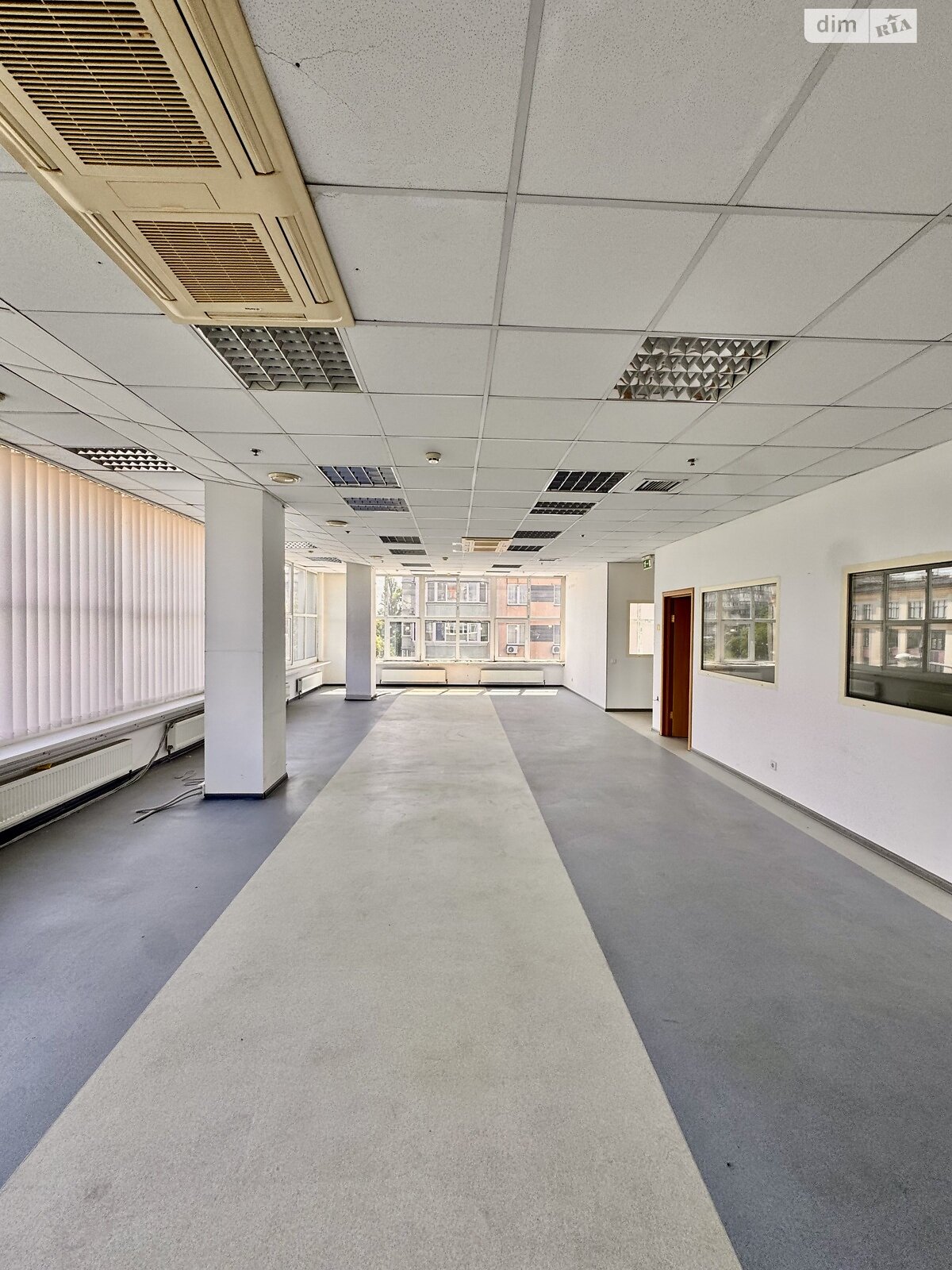 Аренда офисного помещения в Киеве, Раисы Окипной улица 8Б, помещений - 13, этаж - 4 фото 1 Аренда офисного помещения в Киеве, Раисы Окипной улица 8Б, помещений - 13, этаж - 4 фото 1