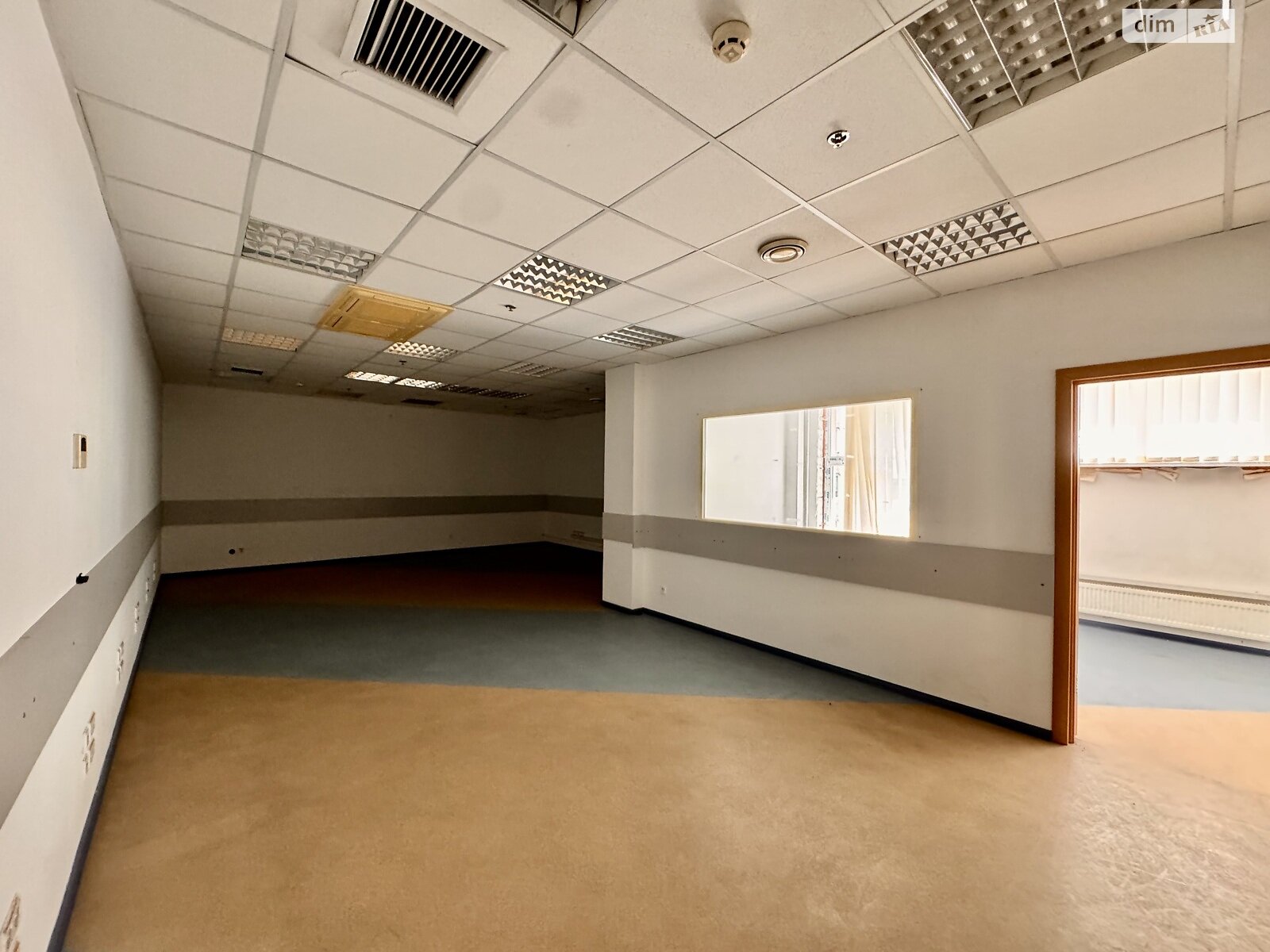 Аренда офисного помещения в Киеве, Раисы Окипной улица 8Б, помещений - 13, этаж - 4 фото 1 Аренда офисного помещения в Киеве, Раисы Окипной улица 8Б, помещений - 13, этаж - 4 фото 1