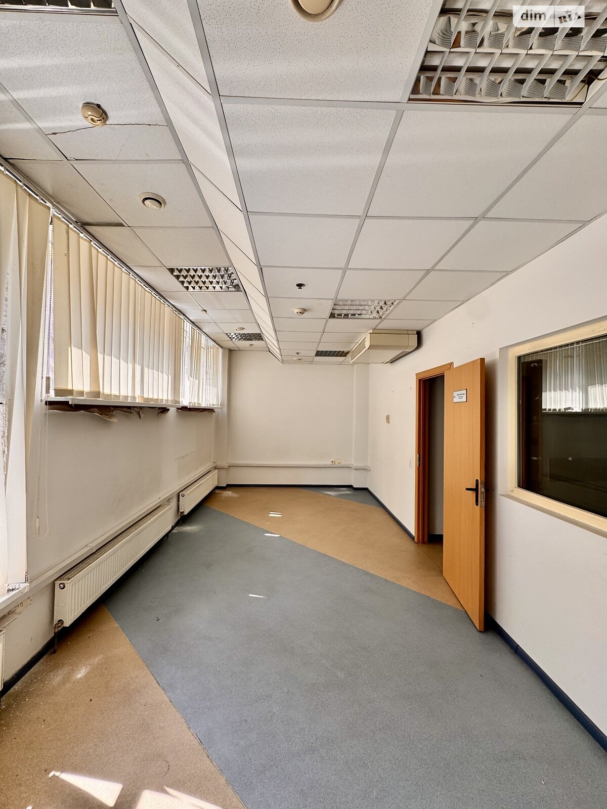 Аренда офисного помещения в Киеве, Раисы Окипной улица 8Б, помещений - 13, этаж - 4 фото 1 Аренда офисного помещения в Киеве, Раисы Окипной улица 8Б, помещений - 13, этаж - 4 фото 1