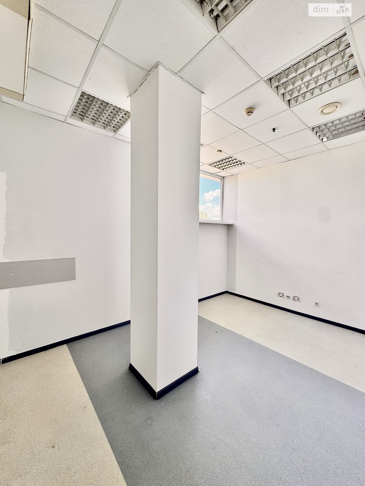 Аренда офисного помещения в Киеве, Раисы Окипной улица 8Б, помещений - 13, этаж - 4 фото 1 Аренда офисного помещения в Киеве, Раисы Окипной улица 8Б, помещений - 13, этаж - 4 фото 1