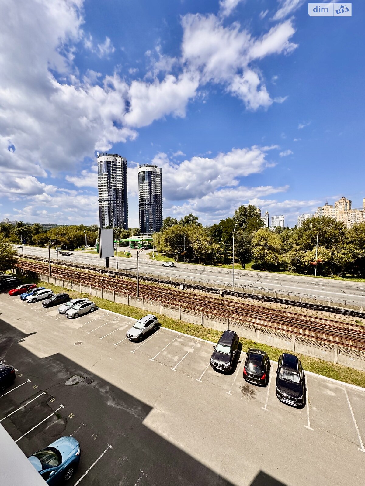 Аренда офисного помещения в Киеве, Раисы Окипной улица 8Б, помещений - 13, этаж - 4 фото 1 Аренда офисного помещения в Киеве, Раисы Окипной улица 8Б, помещений - 13, этаж - 4 фото 1