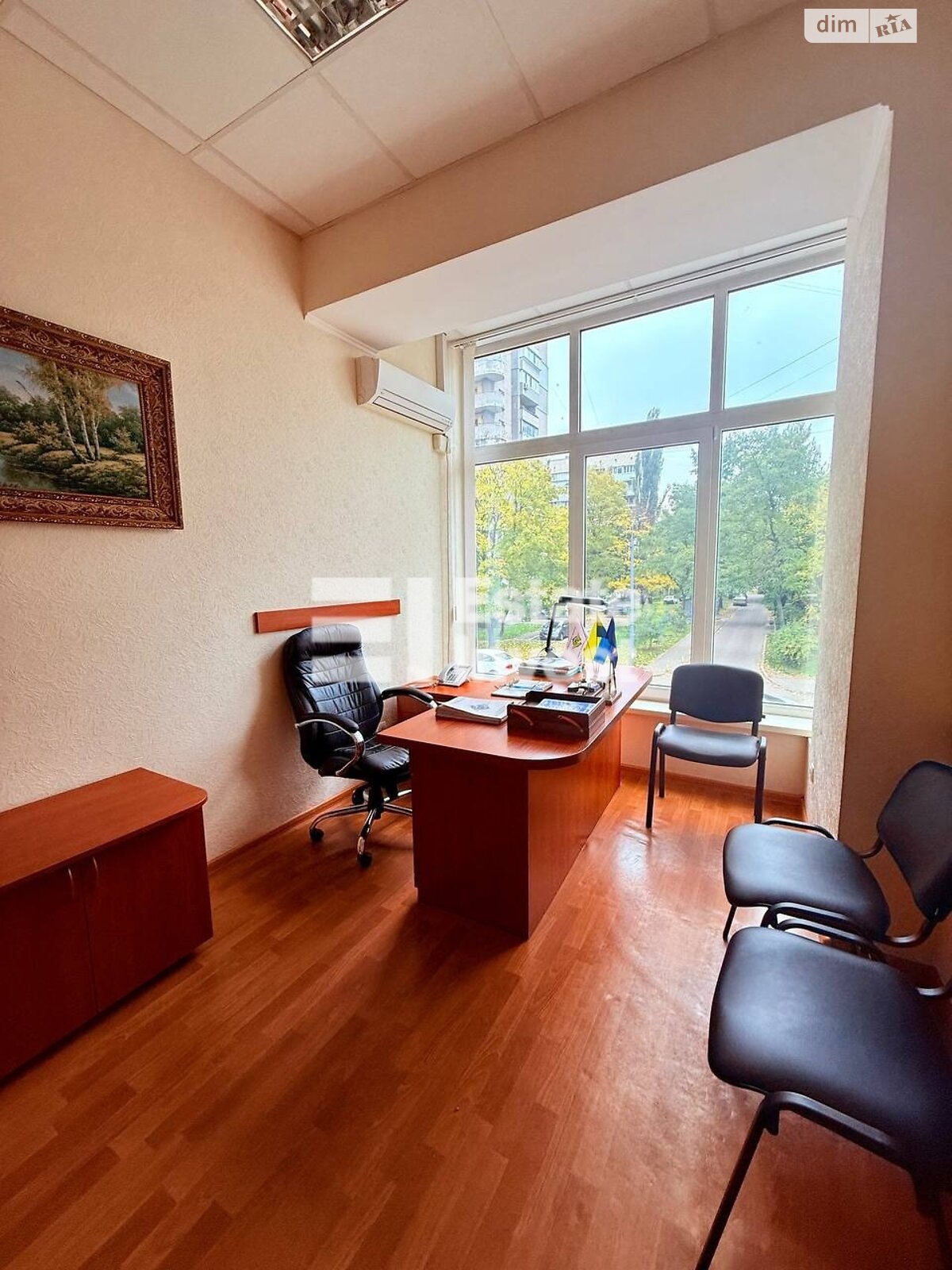 Аренда офисного помещения в Киеве, Раисы Окипной улица 3А, помещений - 5, этаж - 2 фото 1 Аренда офисного помещения в Киеве, Раисы Окипной улица 3А, помещений - 5, этаж - 2 фото 1