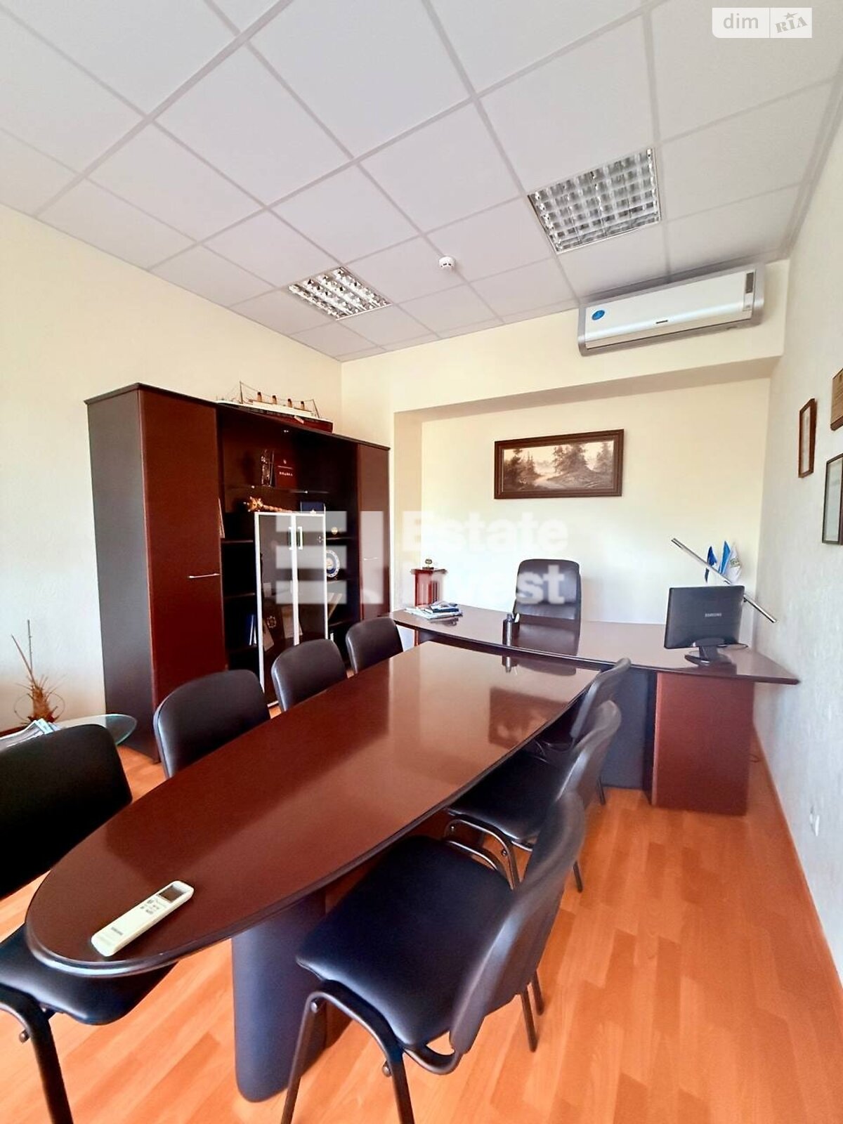 Аренда офисного помещения в Киеве, Раисы Окипной улица 3А, помещений - 5, этаж - 2 фото 1 Аренда офисного помещения в Киеве, Раисы Окипной улица 3А, помещений - 5, этаж - 2 фото 1