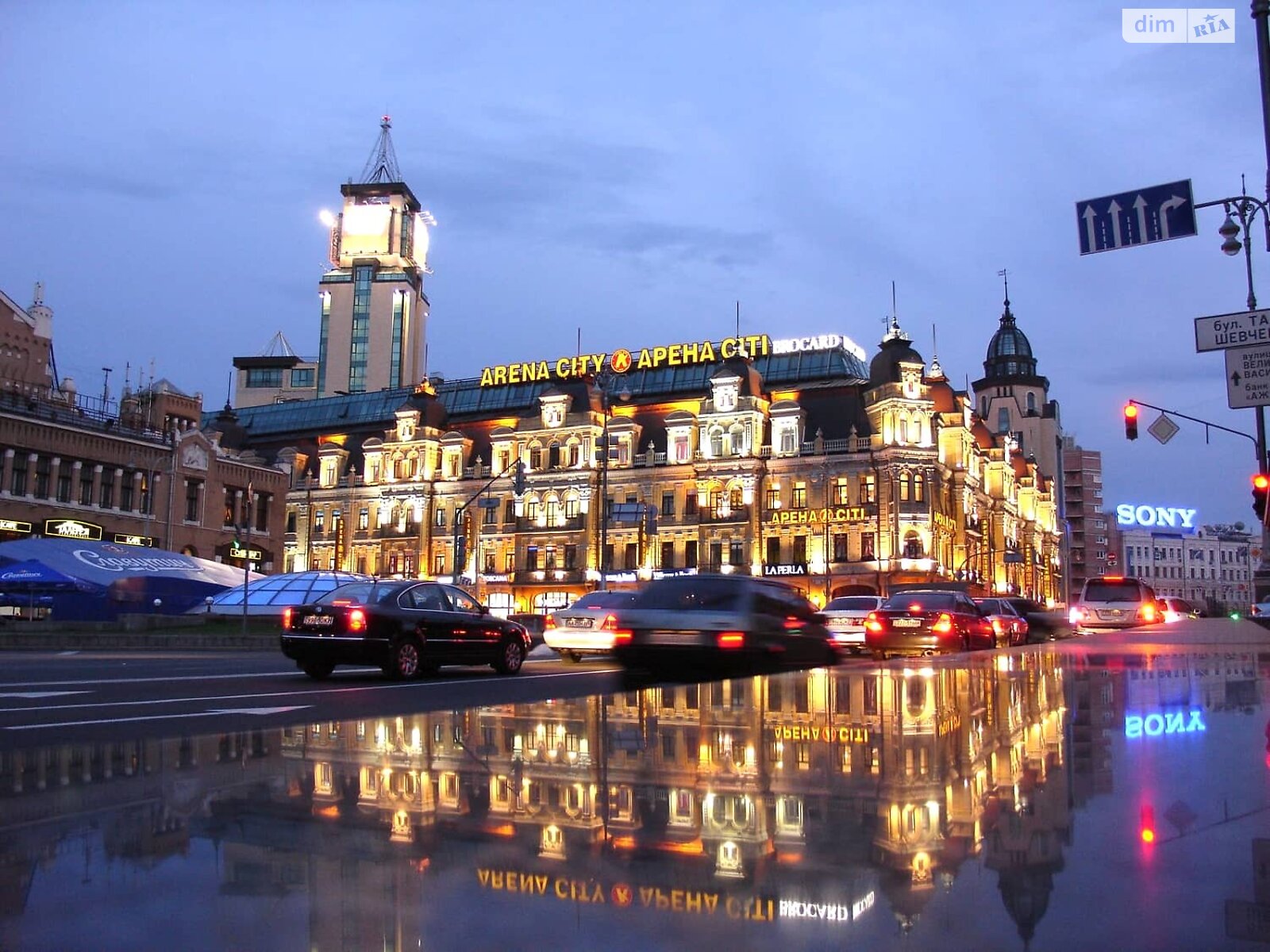 Оренда офісного приміщення в Києві, Басейна вулиця 2А, приміщень - 4, поверх - 5 фото 1 Оренда офісного приміщення в Києві, Басейна вулиця 2А, приміщень - 4, поверх - 5 фото 1