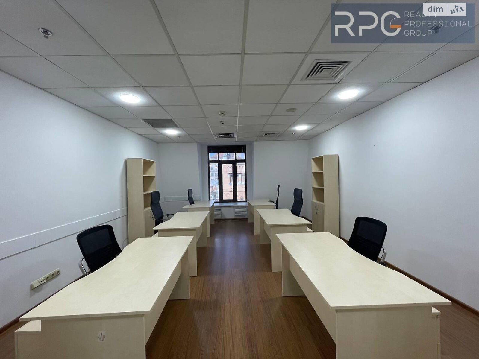 Оренда офісного приміщення в Києві, Басейна вулиця 2А, приміщень - 5, поверх - 4 фото 1
