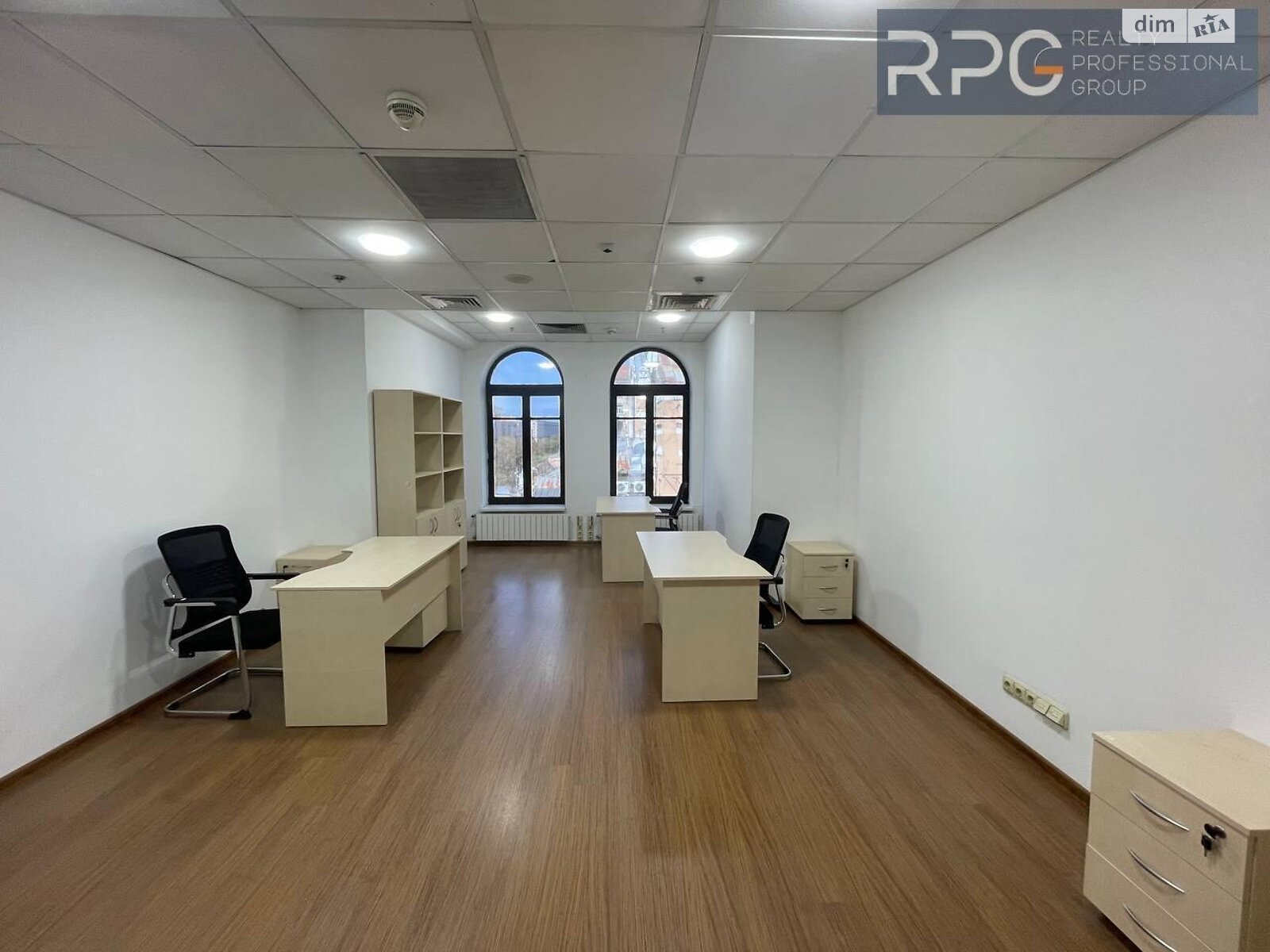 Оренда офісного приміщення в Києві, Басейна вулиця 2А, приміщень - 5, поверх - 4 фото 1