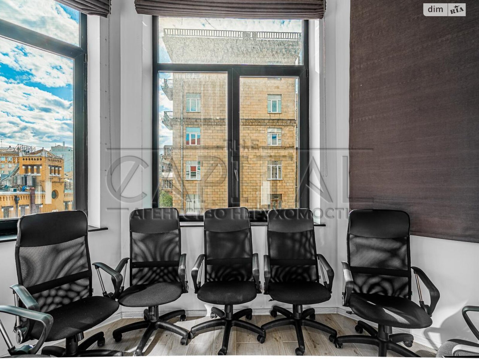 Аренда офисного помещения в Киеве, Бассейная улица 5, помещений - 3, этаж - 4 фото 1 Аренда офисного помещения в Киеве, Бассейная улица 5, помещений - 3, этаж - 4 фото 1