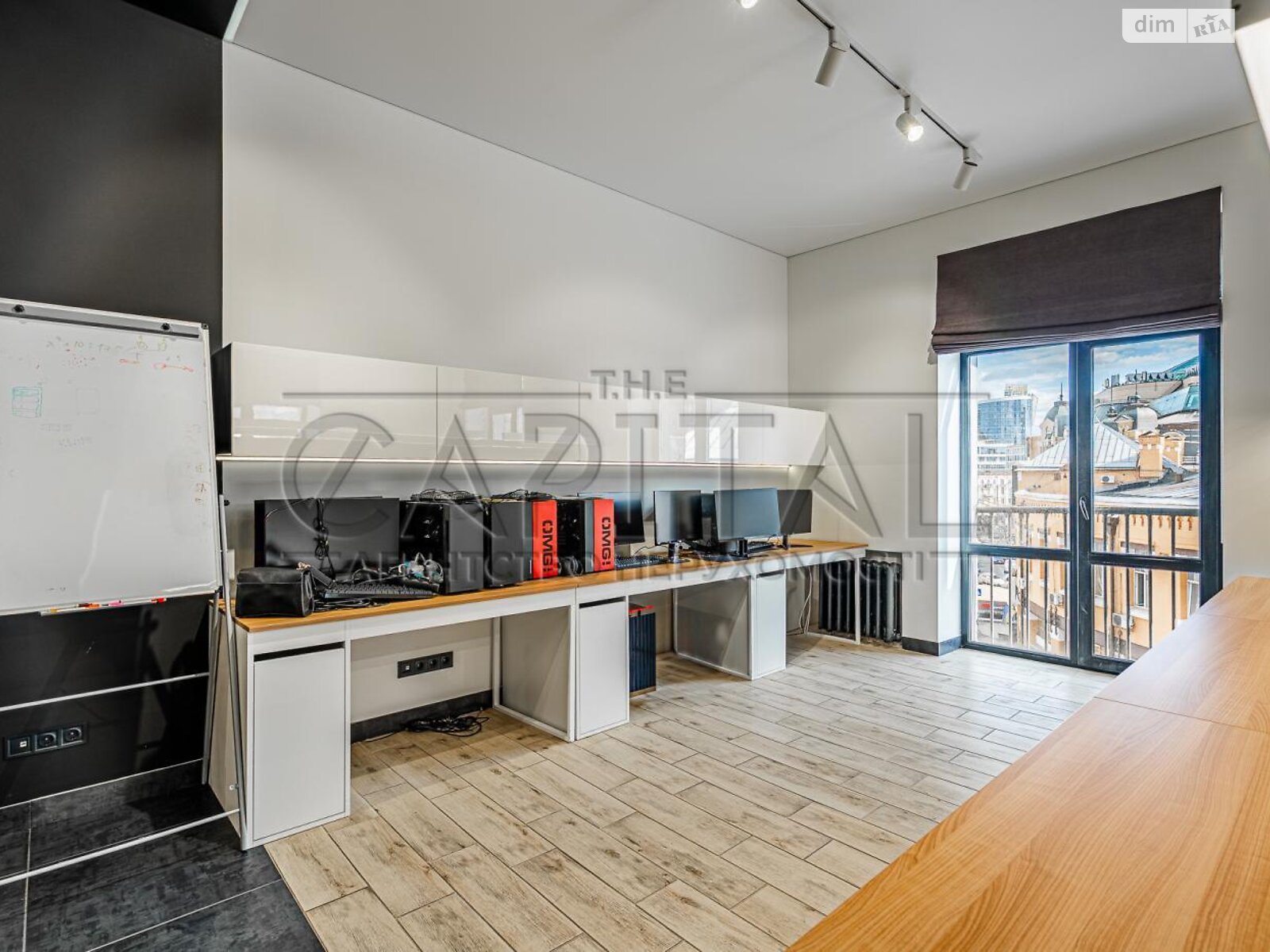 Аренда офисного помещения в Киеве, Бассейная улица 5, помещений - 3, этаж - 4 фото 1 Аренда офисного помещения в Киеве, Бассейная улица 5, помещений - 3, этаж - 4 фото 1