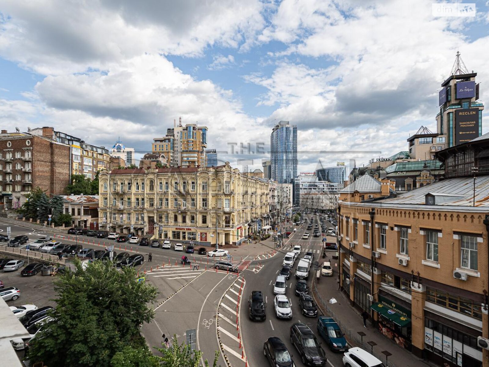 Аренда офисного помещения в Киеве, Бассейная улица 5, помещений - 3, этаж - 4 фото 1 Аренда офисного помещения в Киеве, Бассейная улица 5, помещений - 3, этаж - 4 фото 1