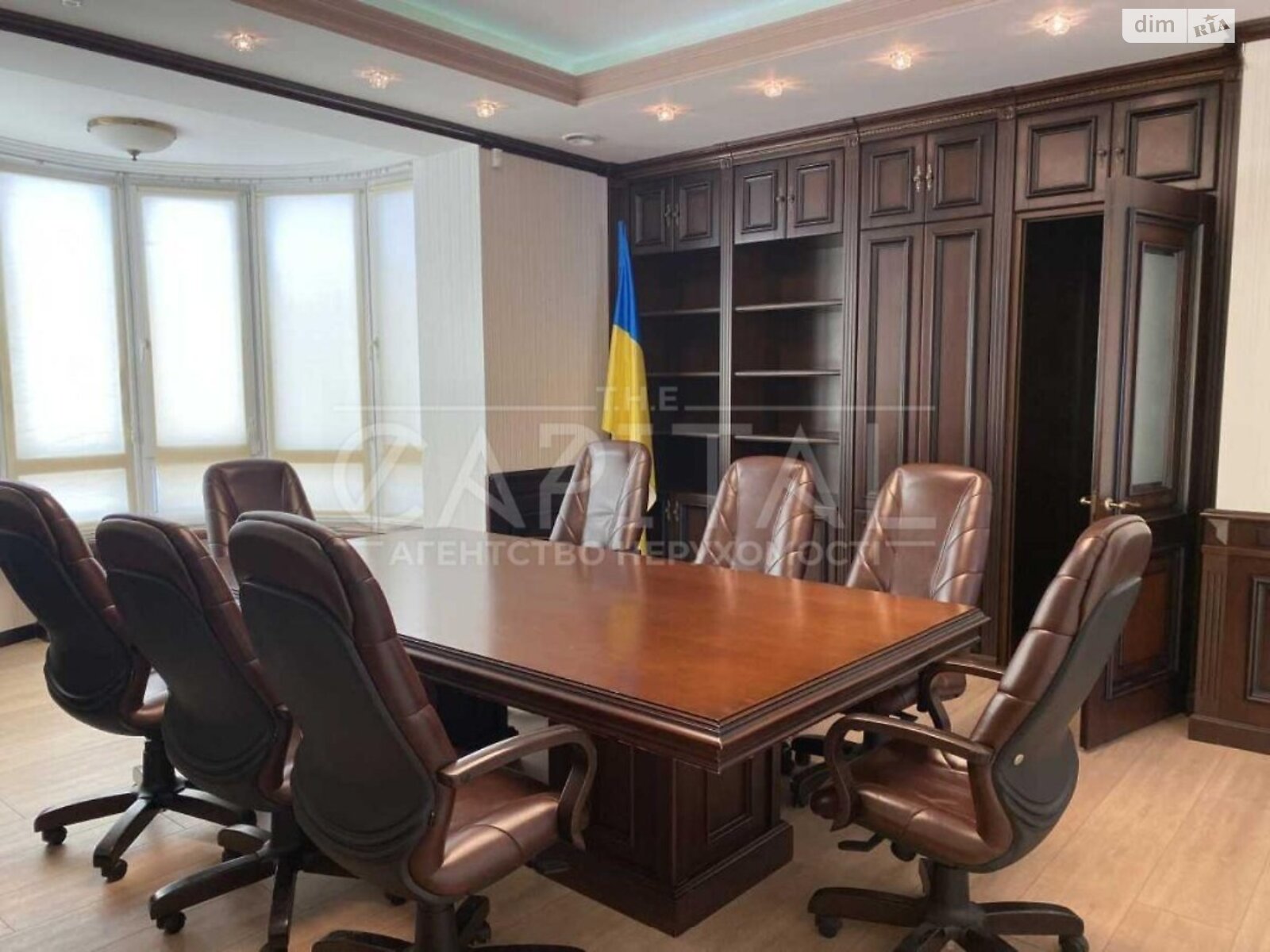 Аренда офисного помещения в Киеве, Институтская улица 18А, помещений - 7, этаж - 2 фото 1