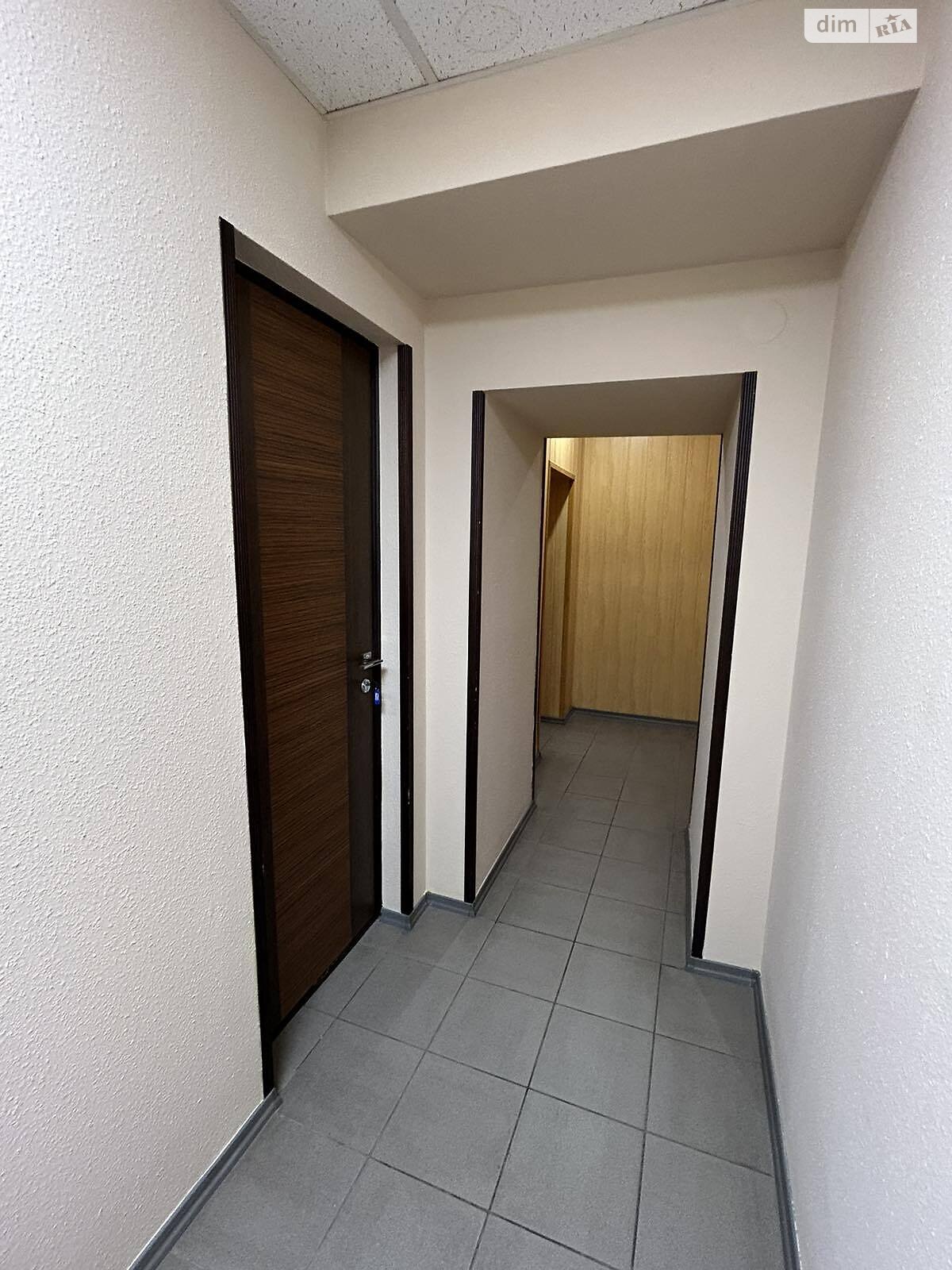 Оренда офісного приміщення в Києві, Інститутська вулиця, приміщень - 1 фото 1 Оренда офісного приміщення в Києві, Інститутська вулиця, приміщень - 1 фото 1