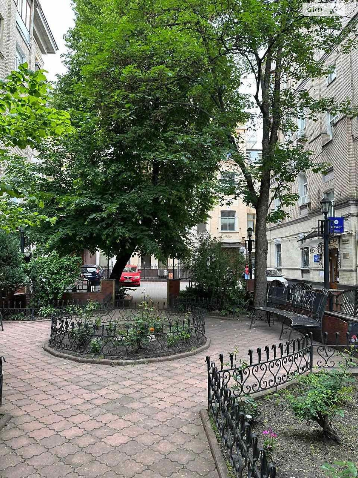 Оренда офісного приміщення в Києві, Інститутська вулиця, приміщень - 1 фото 1 Оренда офісного приміщення в Києві, Інститутська вулиця, приміщень - 1 фото 1