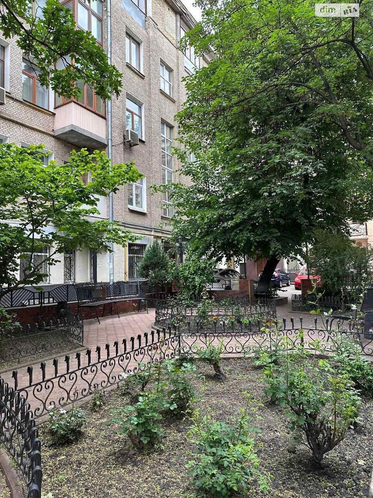 Оренда офісного приміщення в Києві, Інститутська вулиця, приміщень - 1 фото 1 Оренда офісного приміщення в Києві, Інститутська вулиця, приміщень - 1 фото 1