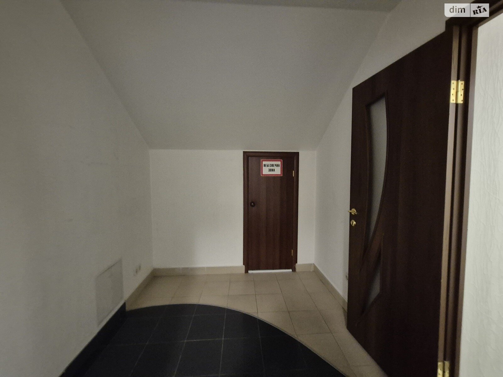 Аренда офисного помещения в Киеве, Институтская улица 22/7, помещений - 5 фото 1