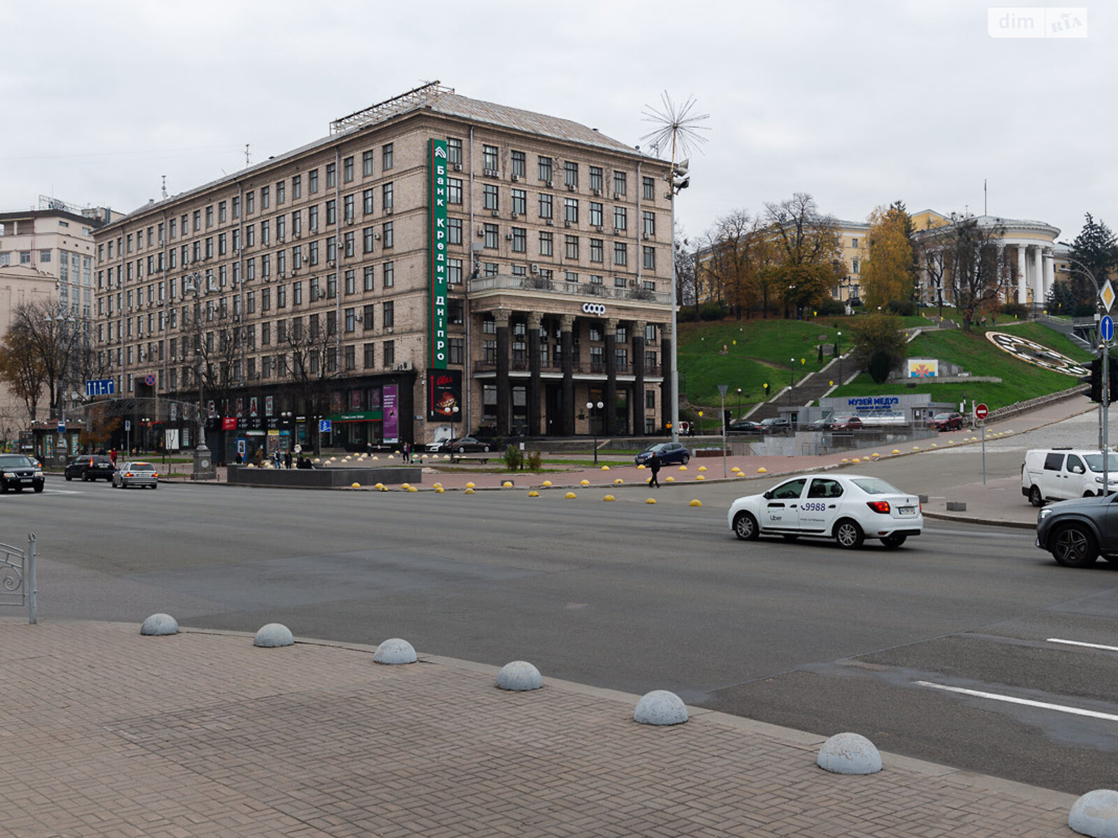 Аренда офисного помещения в Киеве, Крещатик улица 7/11, помещений - 3, этаж - 6 фото 1