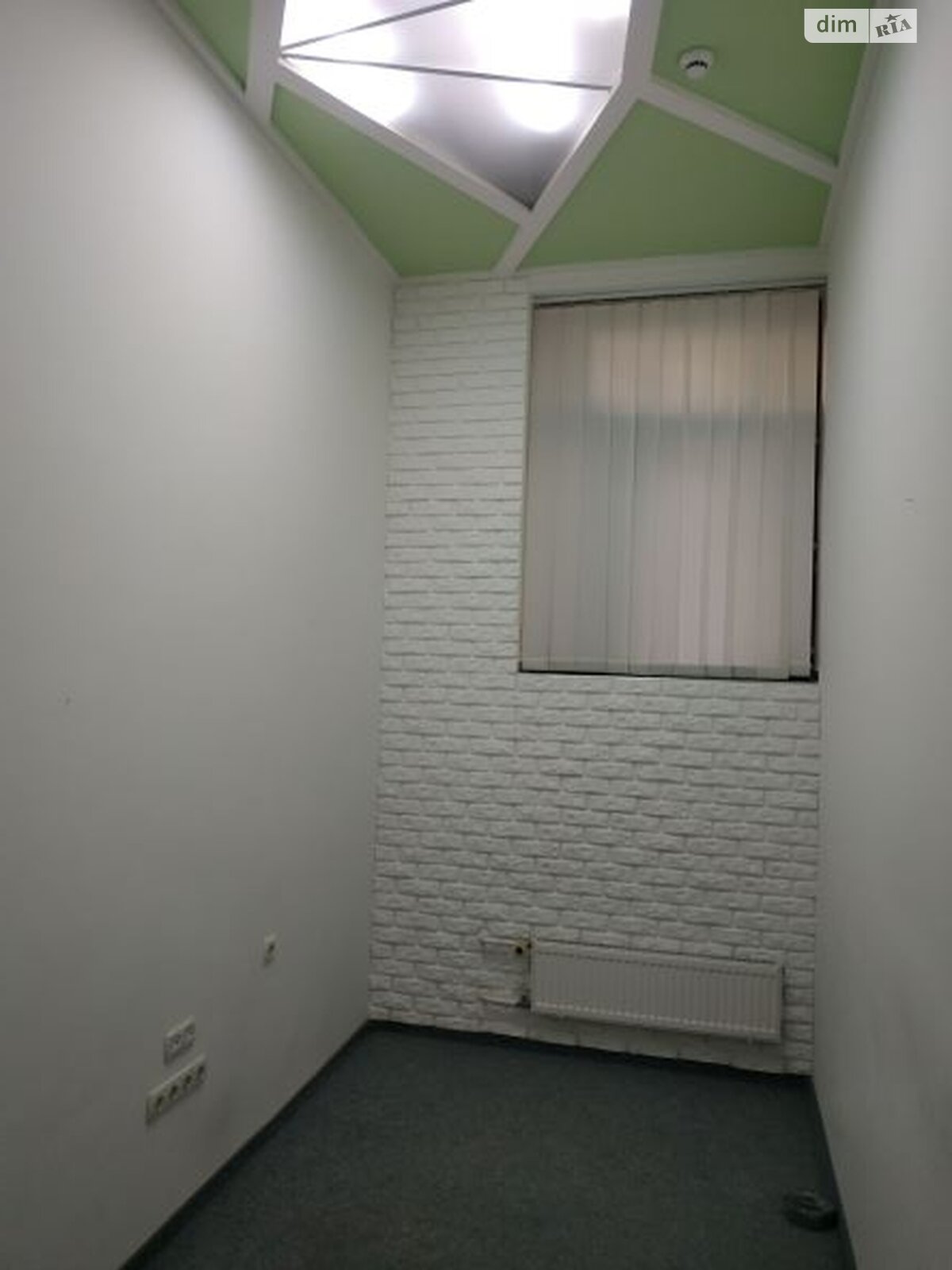 Оренда офісного приміщення в Києві, Хрещатик вулиця, приміщень - 3, поверх - 1 фото 1 Оренда офісного приміщення в Києві, Хрещатик вулиця, приміщень - 3, поверх - 1 фото 1