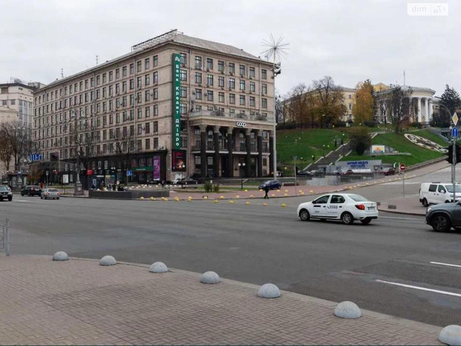Оренда офісного приміщення в Києві, Хрещатик вулиця 7/11, приміщень - 2, поверх - 2 фото 1 Оренда офісного приміщення в Києві, Хрещатик вулиця 7/11, приміщень - 2, поверх - 2 фото 1