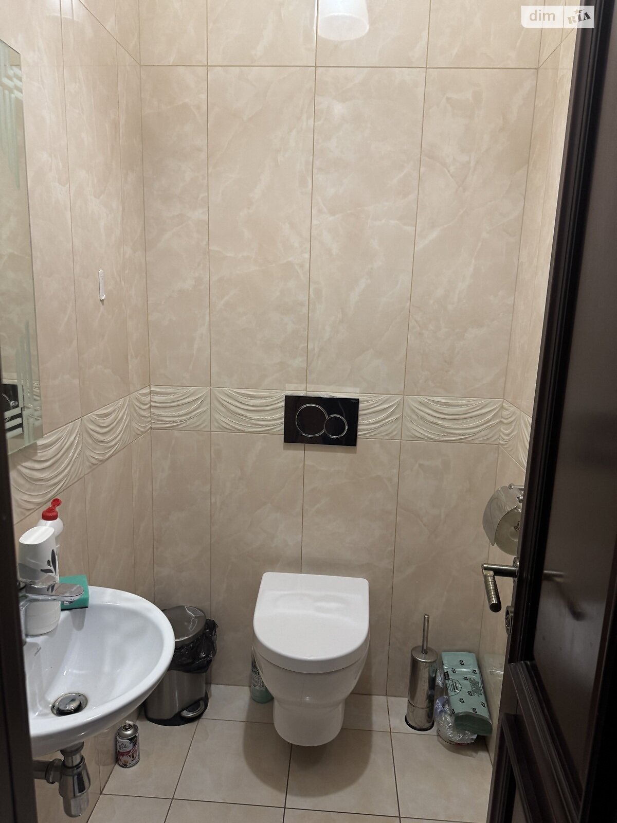 Оренда офісного приміщення в Києві, Хрещатик вулиця 7/11, приміщень - 4, поверх - 2 фото 1 Оренда офісного приміщення в Києві, Хрещатик вулиця 7/11, приміщень - 4, поверх - 2 фото 1