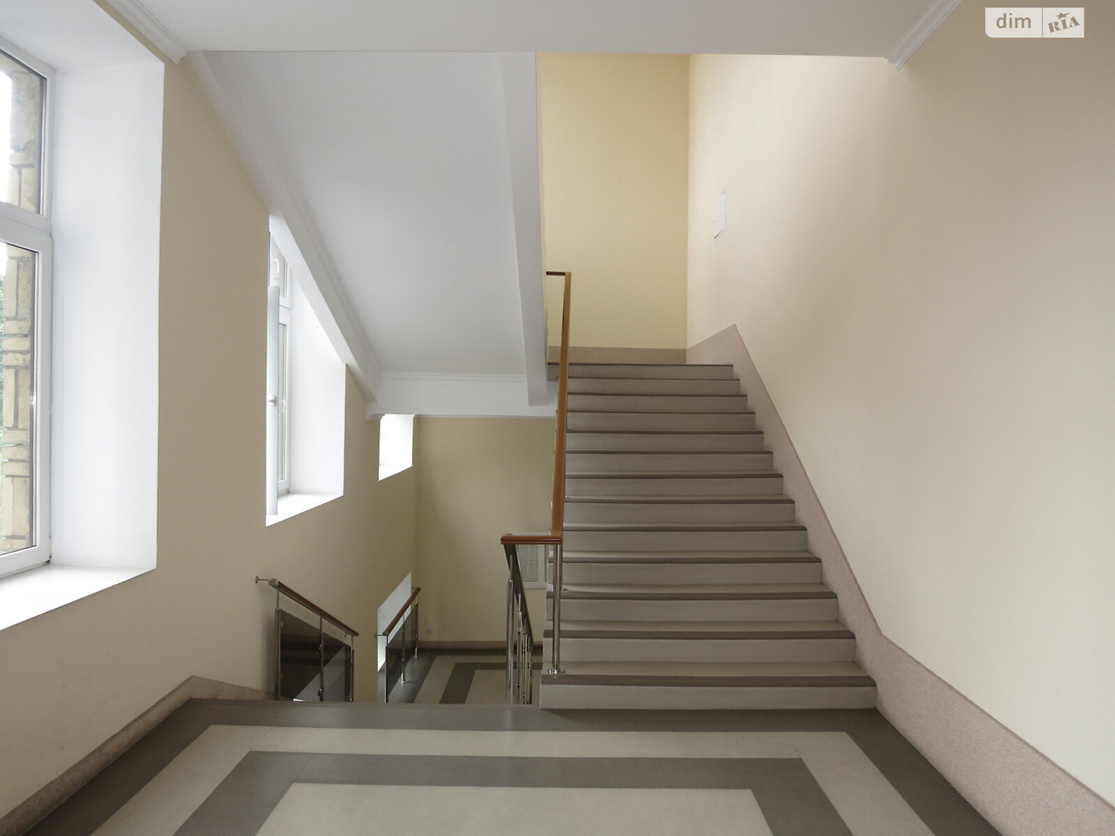 Оренда офісного приміщення в Києві, Хрещатик вулиця 7/11, приміщень - 4, поверх - 2 фото 1 Оренда офісного приміщення в Києві, Хрещатик вулиця 7/11, приміщень - 4, поверх - 2 фото 1