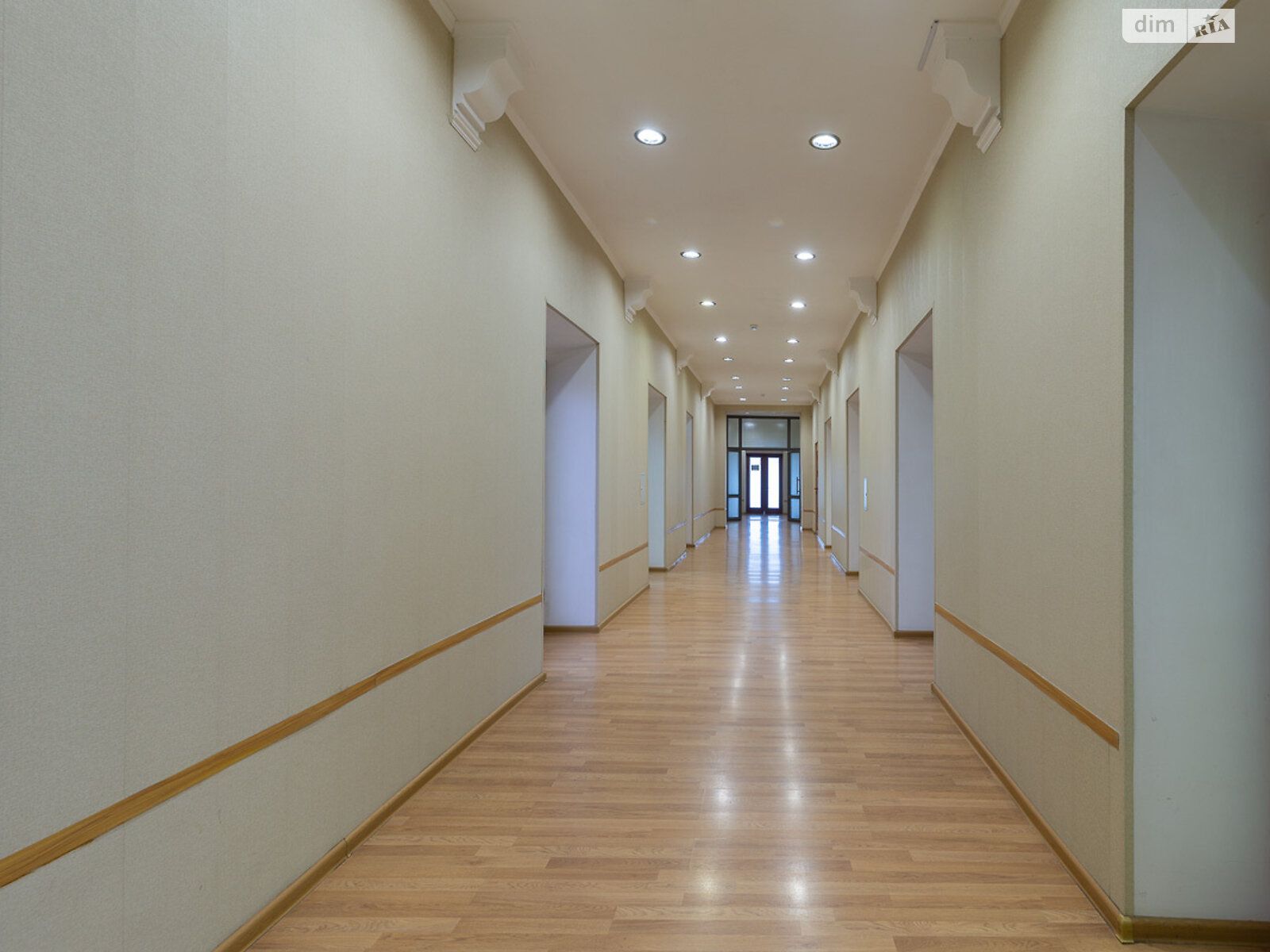 Оренда офісного приміщення в Києві, Хрещатик вулиця 7/11, приміщень - 4, поверх - 2 фото 1 Оренда офісного приміщення в Києві, Хрещатик вулиця 7/11, приміщень - 4, поверх - 2 фото 1