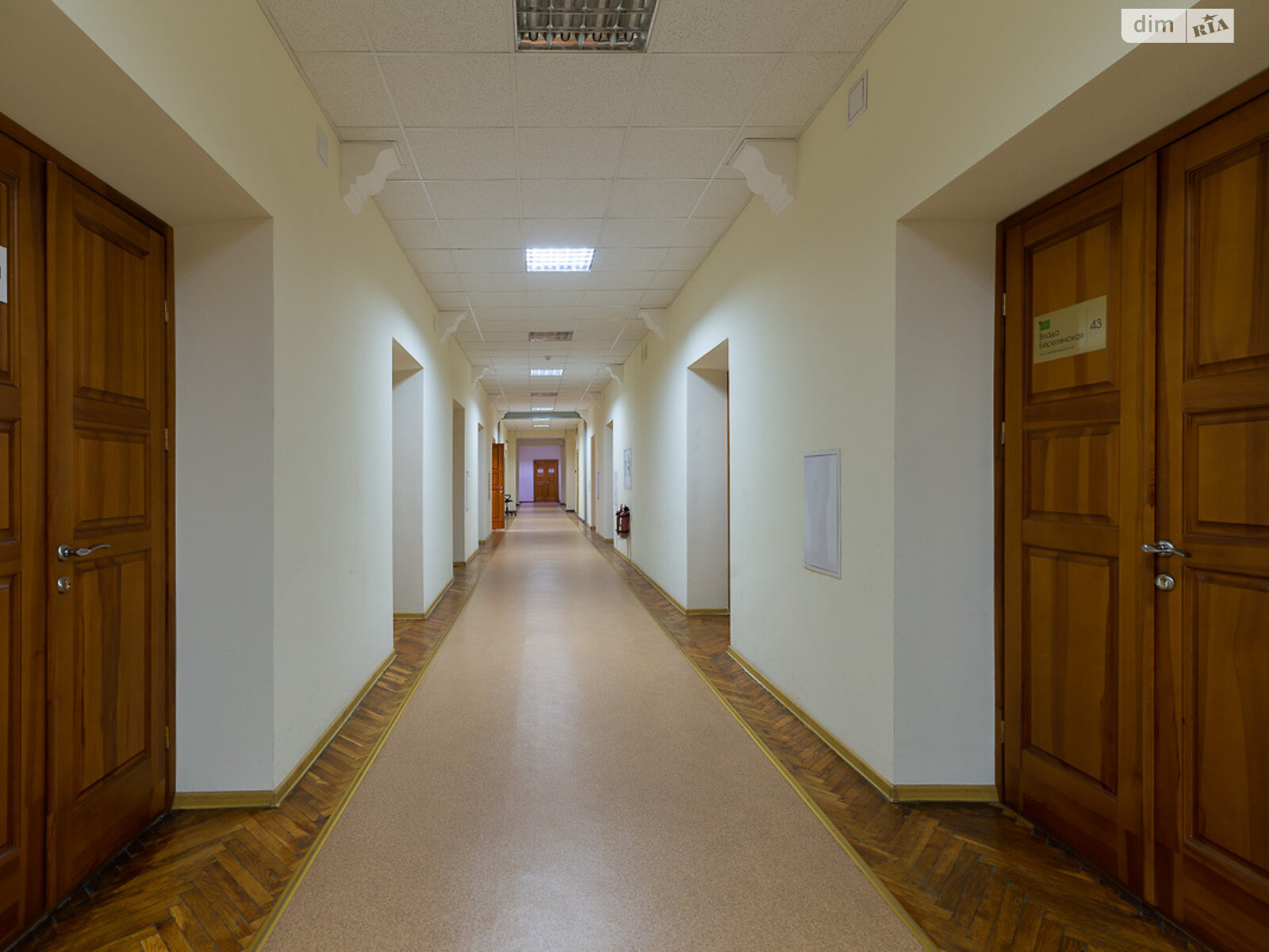 Оренда офісного приміщення в Києві, Хрещатик вулиця 7/11, приміщень - 4, поверх - 2 фото 1 Оренда офісного приміщення в Києві, Хрещатик вулиця 7/11, приміщень - 4, поверх - 2 фото 1