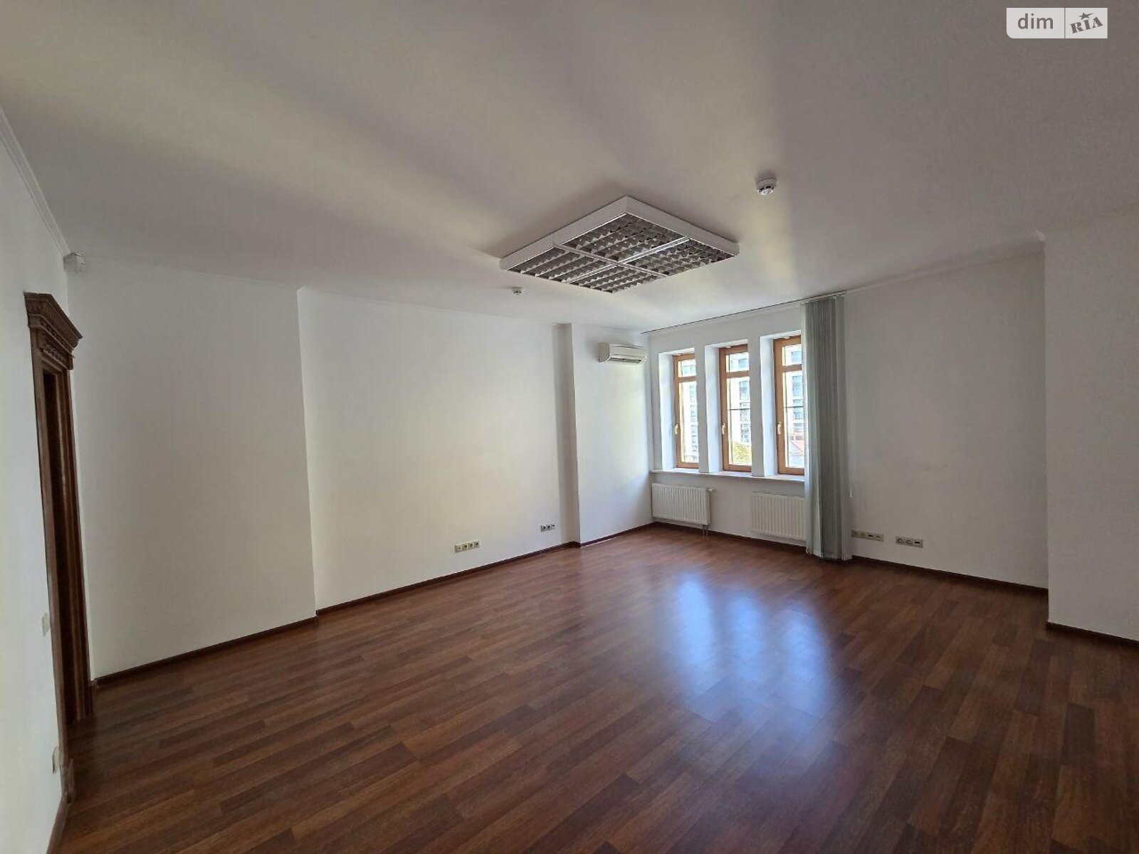 Оренда офісного приміщення в Києві, Крутий узвіз 7, приміщень - 10, поверх - 7 фото 1