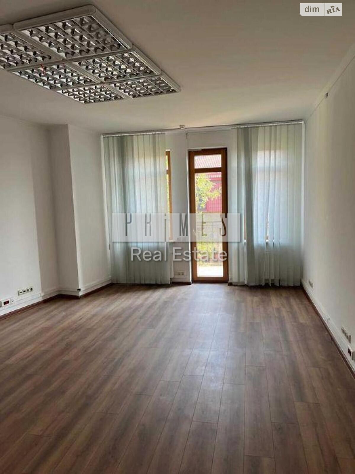 Аренда офисного помещения в Киеве, Крутой спуск 7, помещений - 5, этаж - 4 фото 1 Аренда офисного помещения в Киеве, Крутой спуск 7, помещений - 5, этаж - 4 фото 1