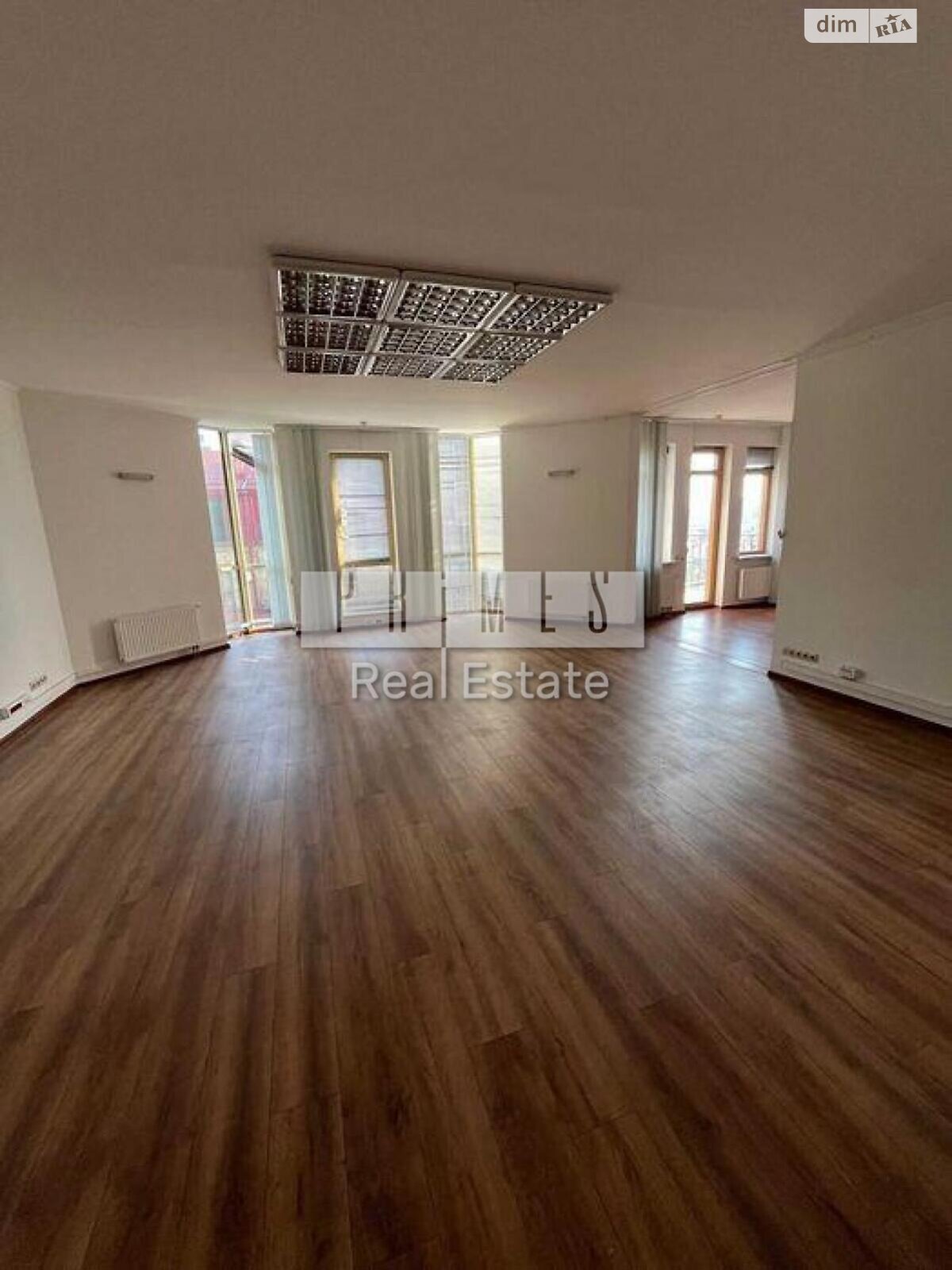 Аренда офисного помещения в Киеве, Крутой спуск 7, помещений - 5, этаж - 4 фото 1 Аренда офисного помещения в Киеве, Крутой спуск 7, помещений - 5, этаж - 4 фото 1