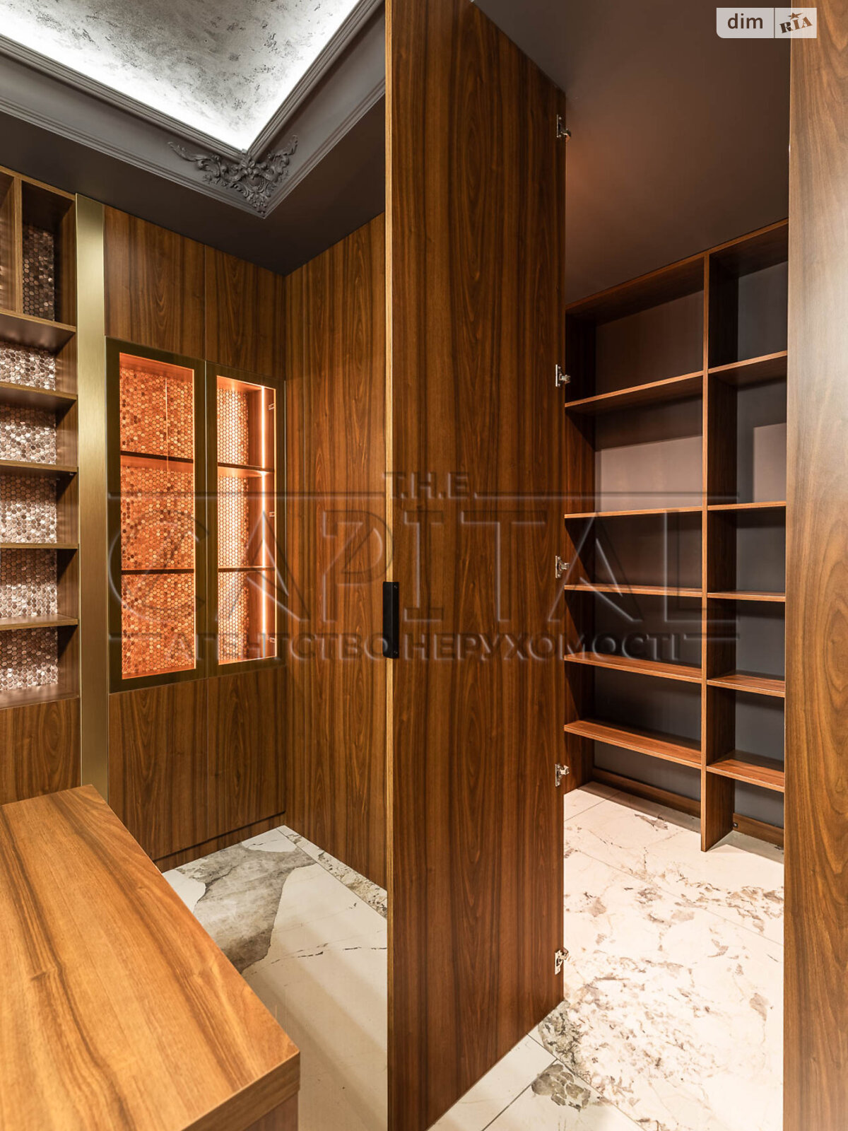 Аренда офисного помещения в Киеве, Лютеранская улица 14В, помещений - 2, этаж - 2 фото 1