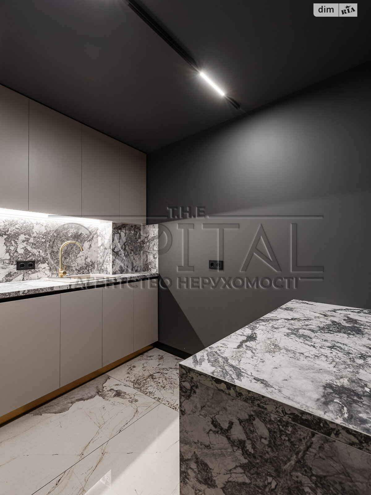 Аренда офисного помещения в Киеве, Лютеранская улица 14В, помещений - 2, этаж - 2 фото 1