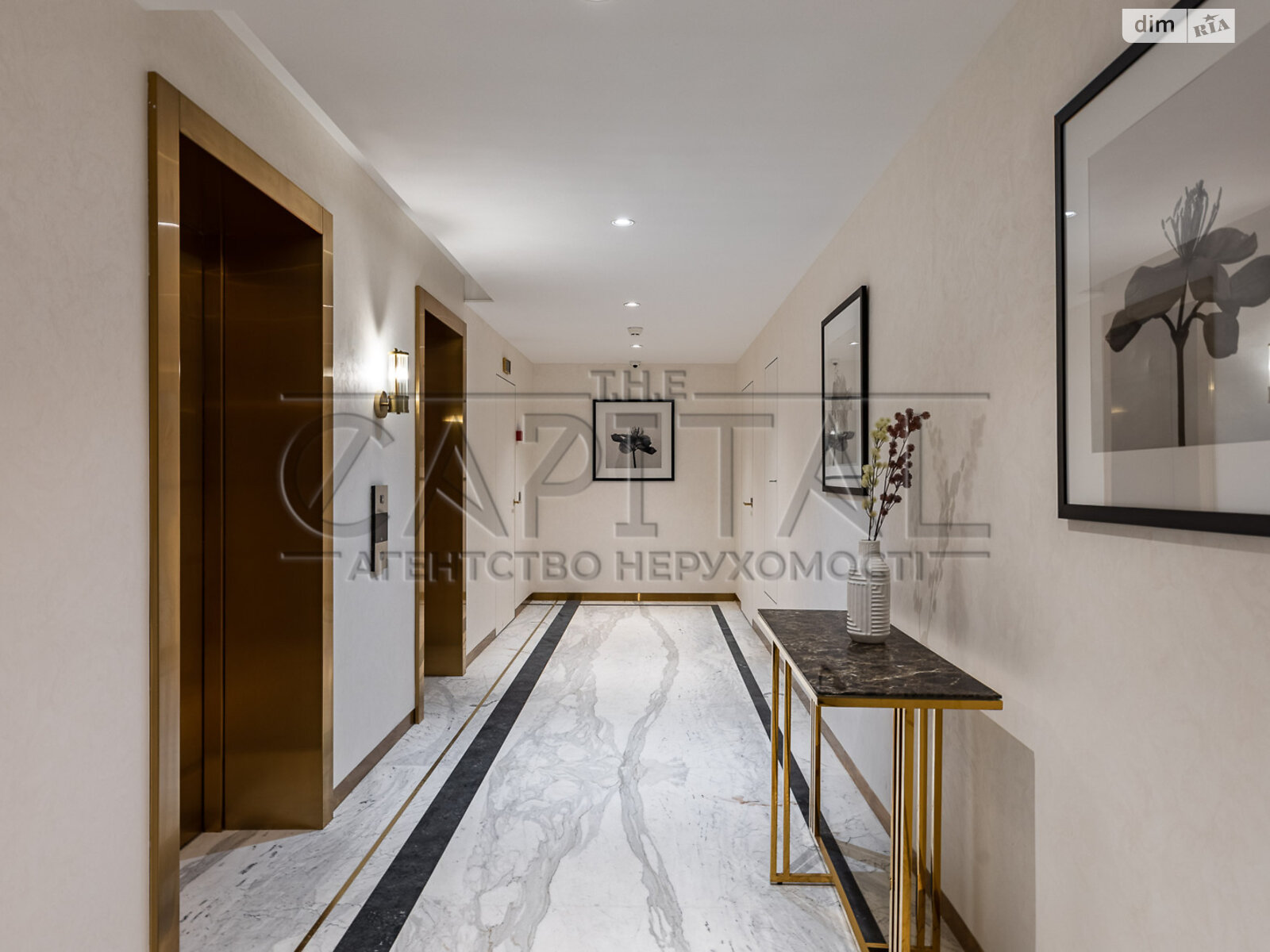 Аренда офисного помещения в Киеве, Лютеранская улица 14В, помещений - 2, этаж - 2 фото 1