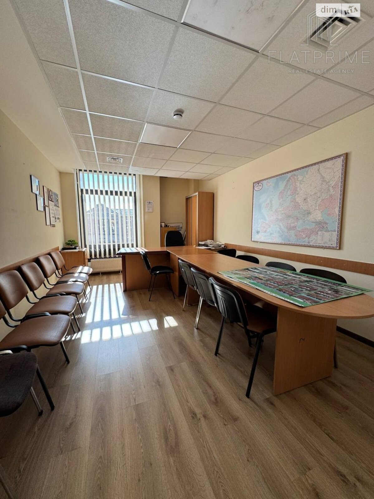 Оренда офісного приміщення в Києві, Незалежності майдан, приміщень - 1, поверх - 3 фото 1